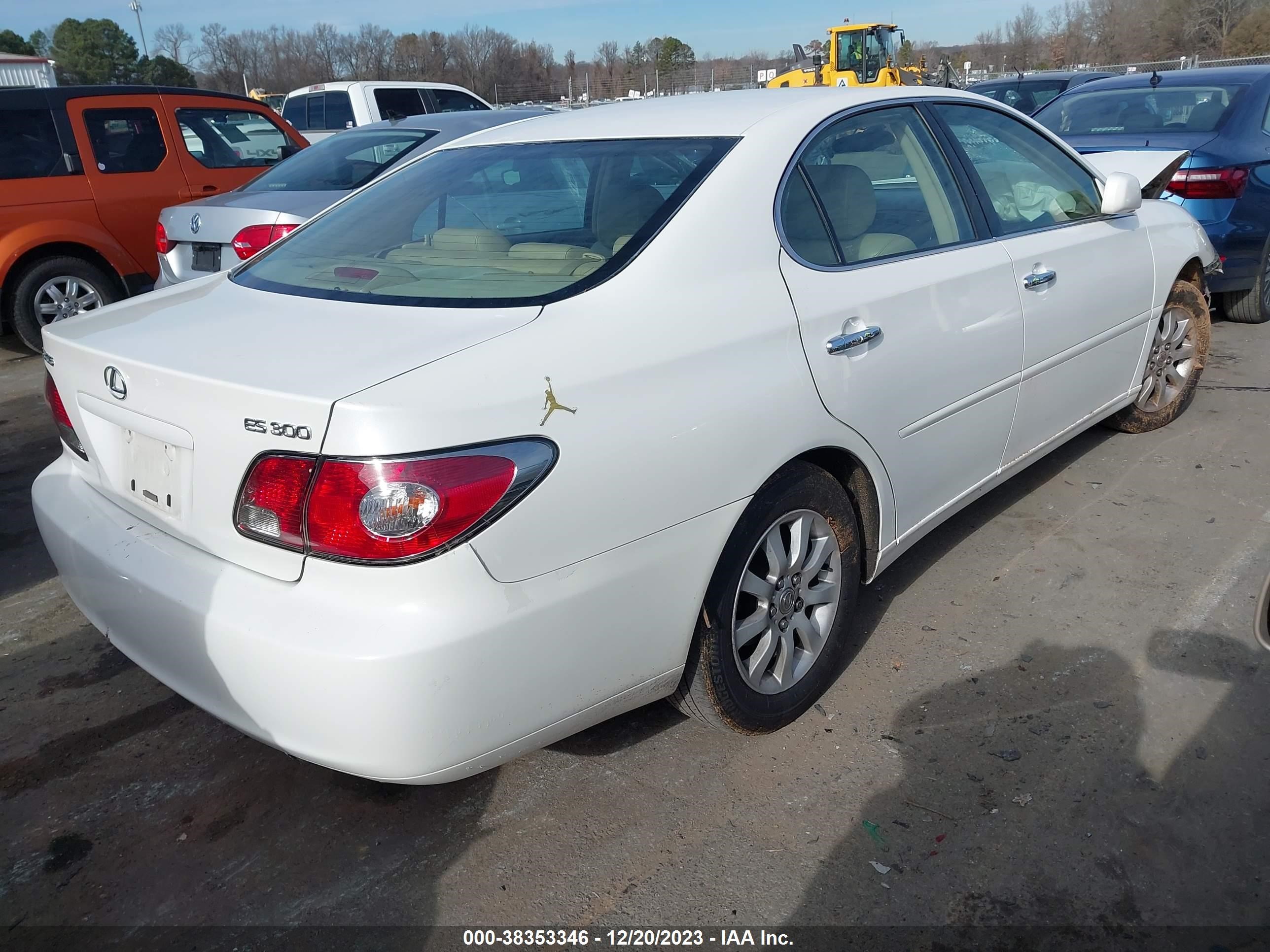 Photo 3 VIN: JTHBF30G236001429 - LEXUS ES 