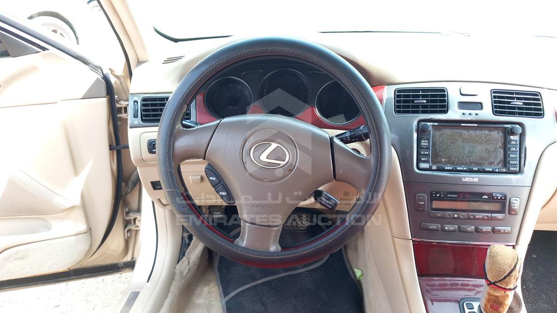 Photo 12 VIN: JTHBF30G320041603 - LEXUS ES 300 