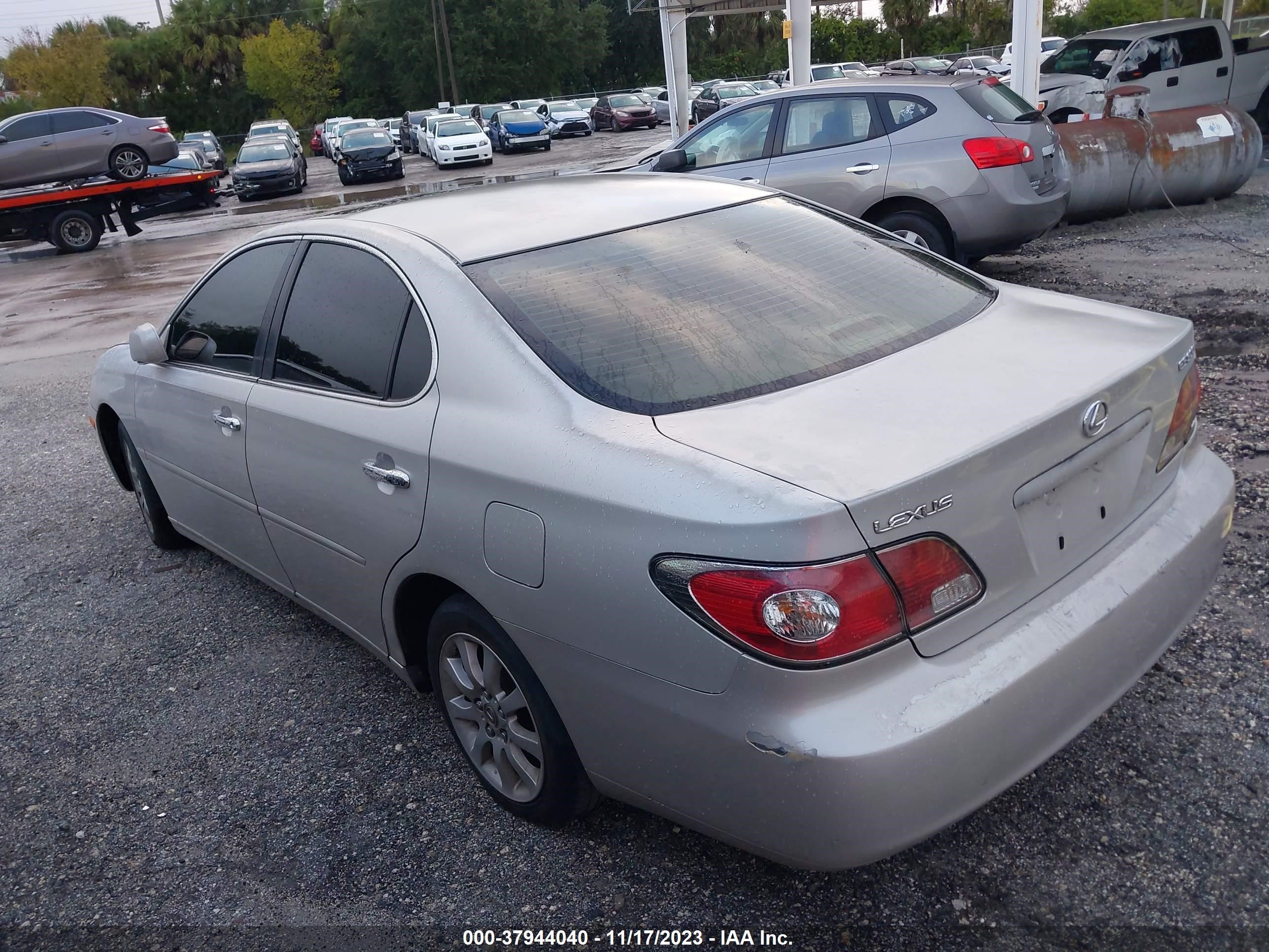 Photo 2 VIN: JTHBF30G325004893 - LEXUS ES 