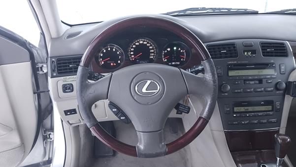 Photo 13 VIN: JTHBF30G330087725 - LEXUS ES 300 