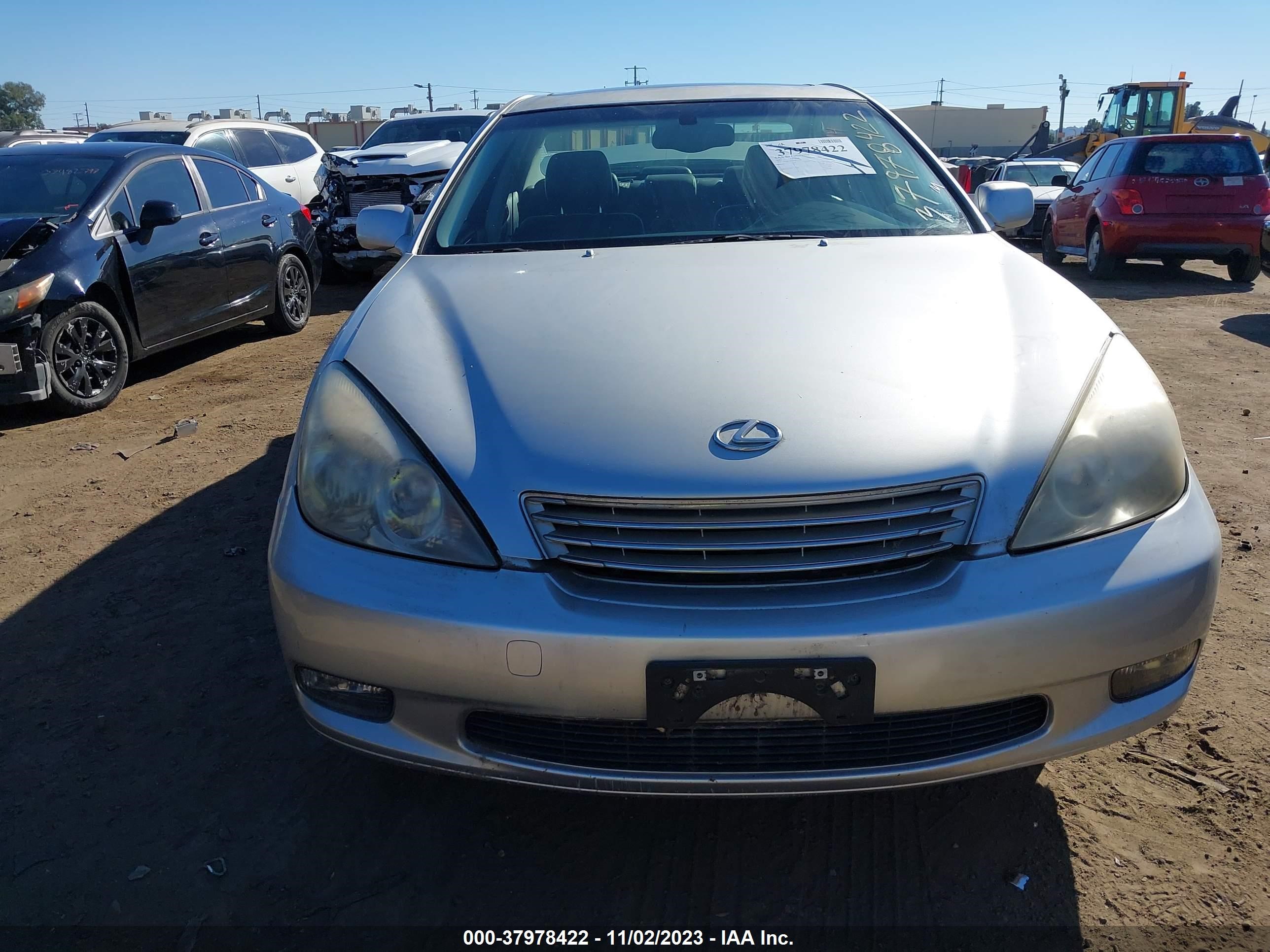 Photo 12 VIN: JTHBF30G420021599 - LEXUS ES 