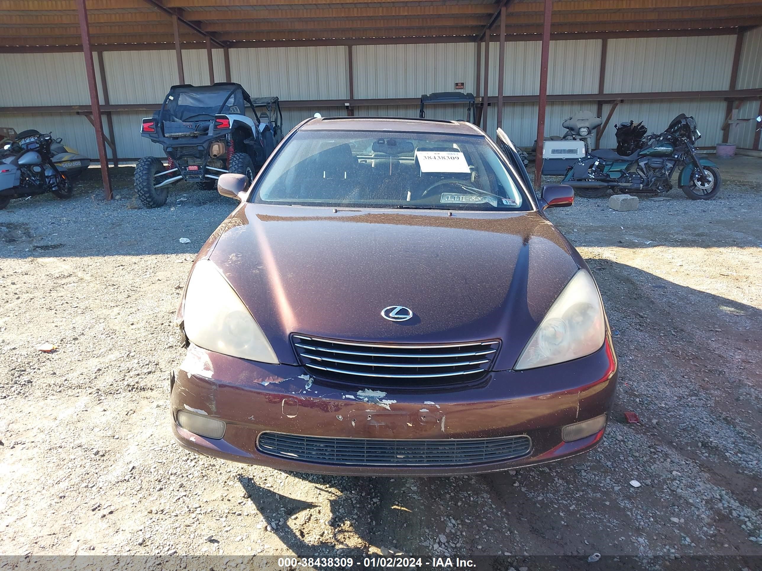 Photo 11 VIN: JTHBF30G420044137 - LEXUS ES 