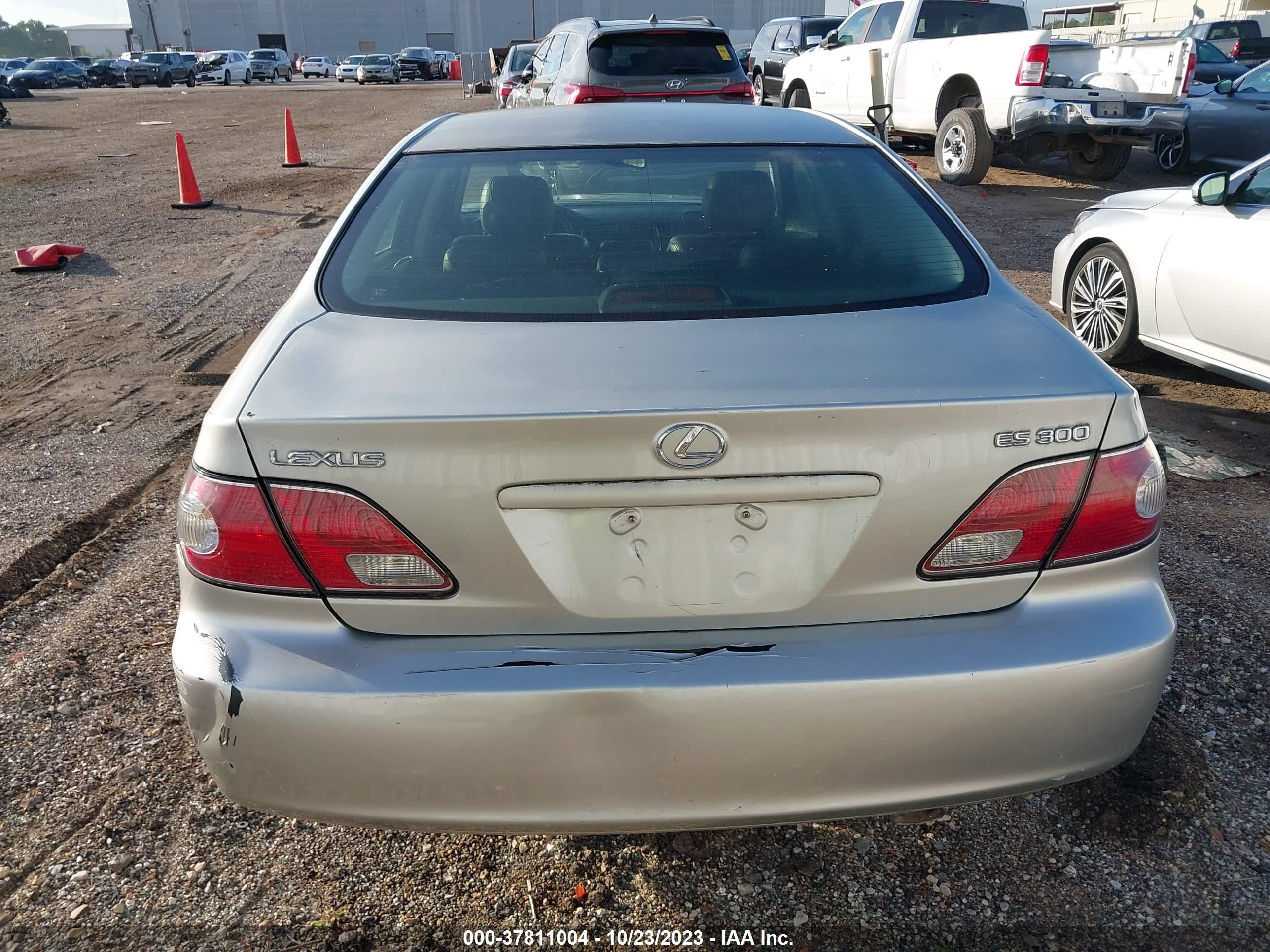 Photo 14 VIN: JTHBF30G436001433 - LEXUS ES 