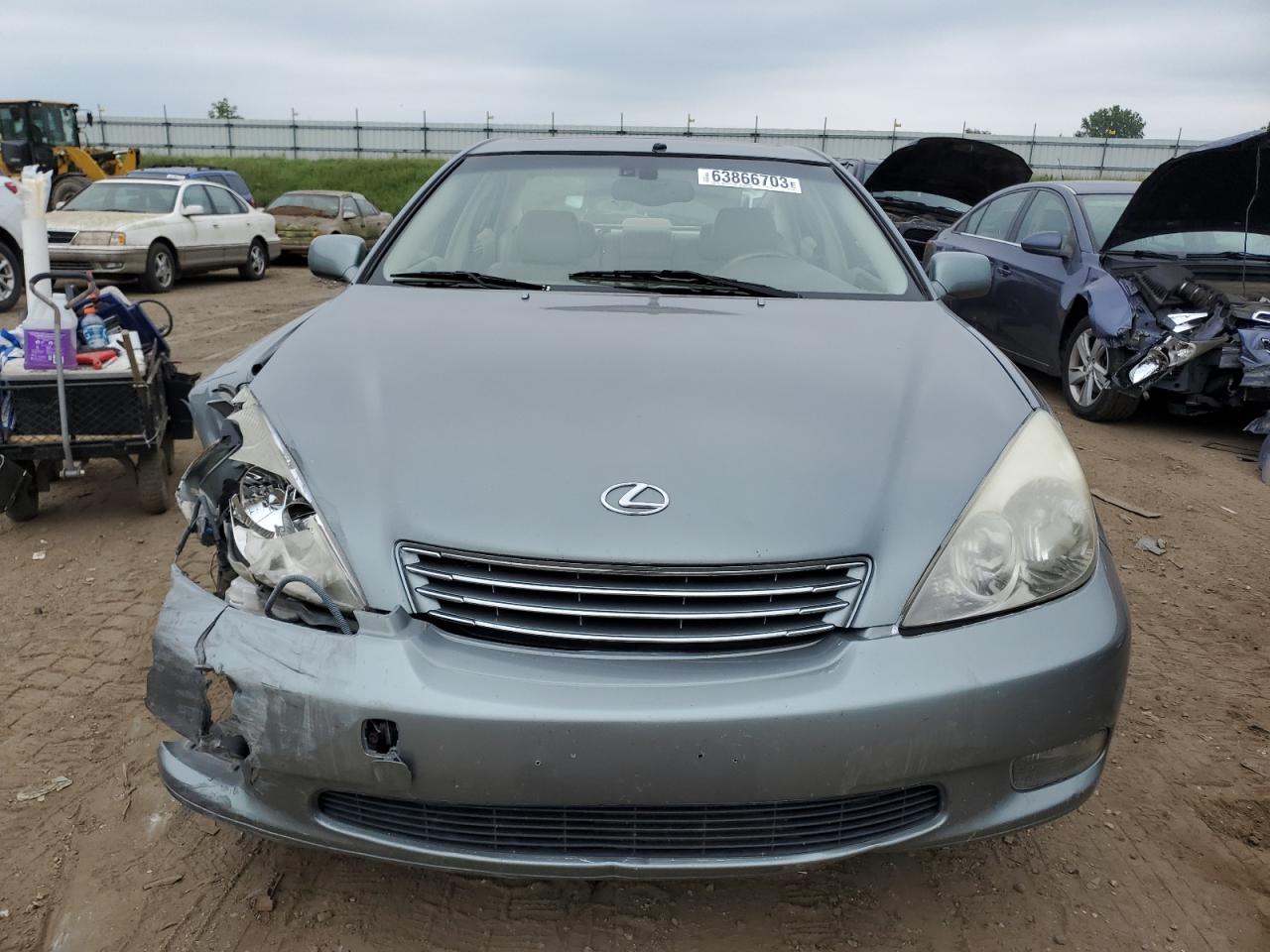 Photo 4 VIN: JTHBF30G520021093 - LEXUS ES 