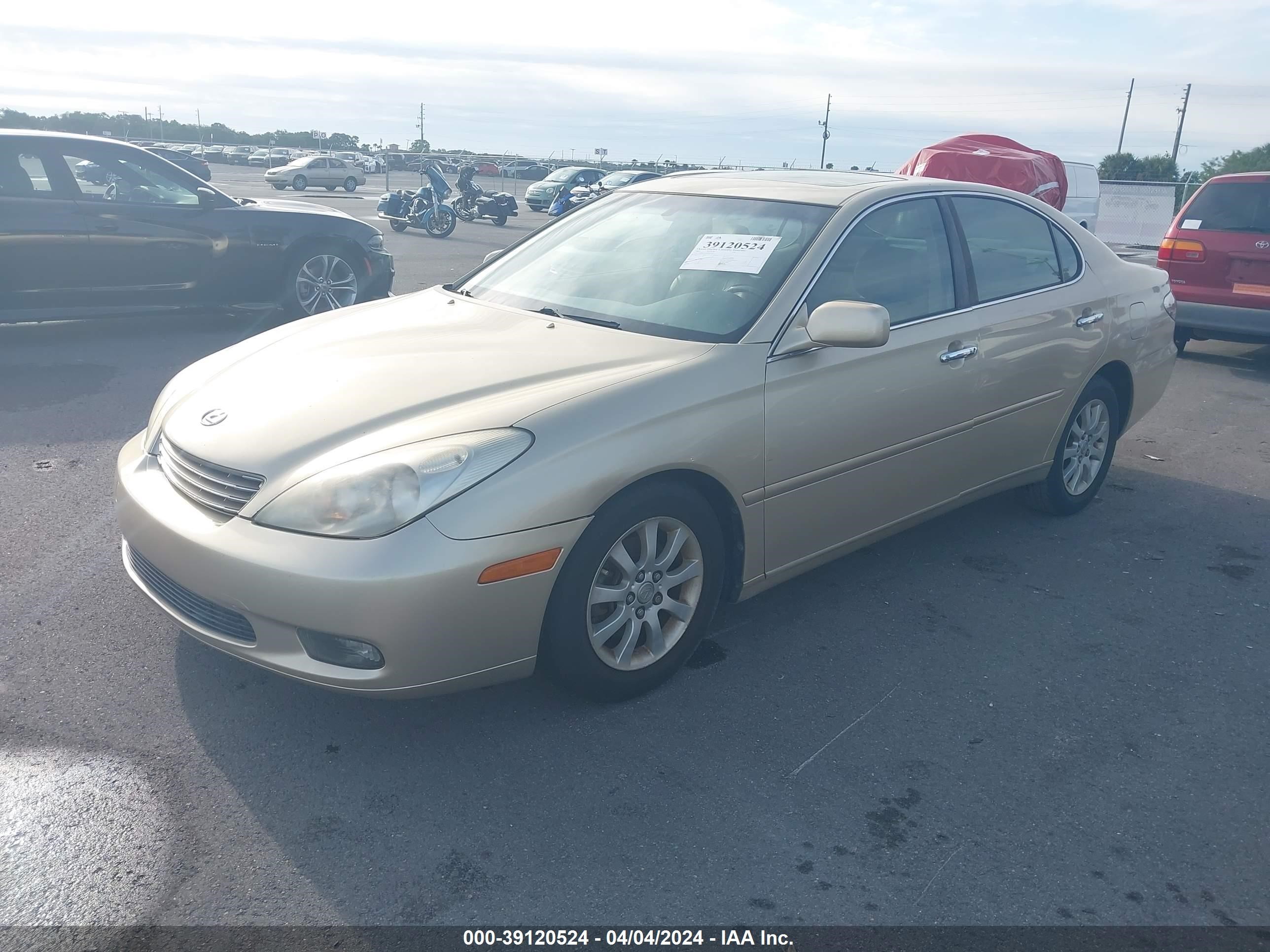 Photo 1 VIN: JTHBF30G520056183 - LEXUS ES 