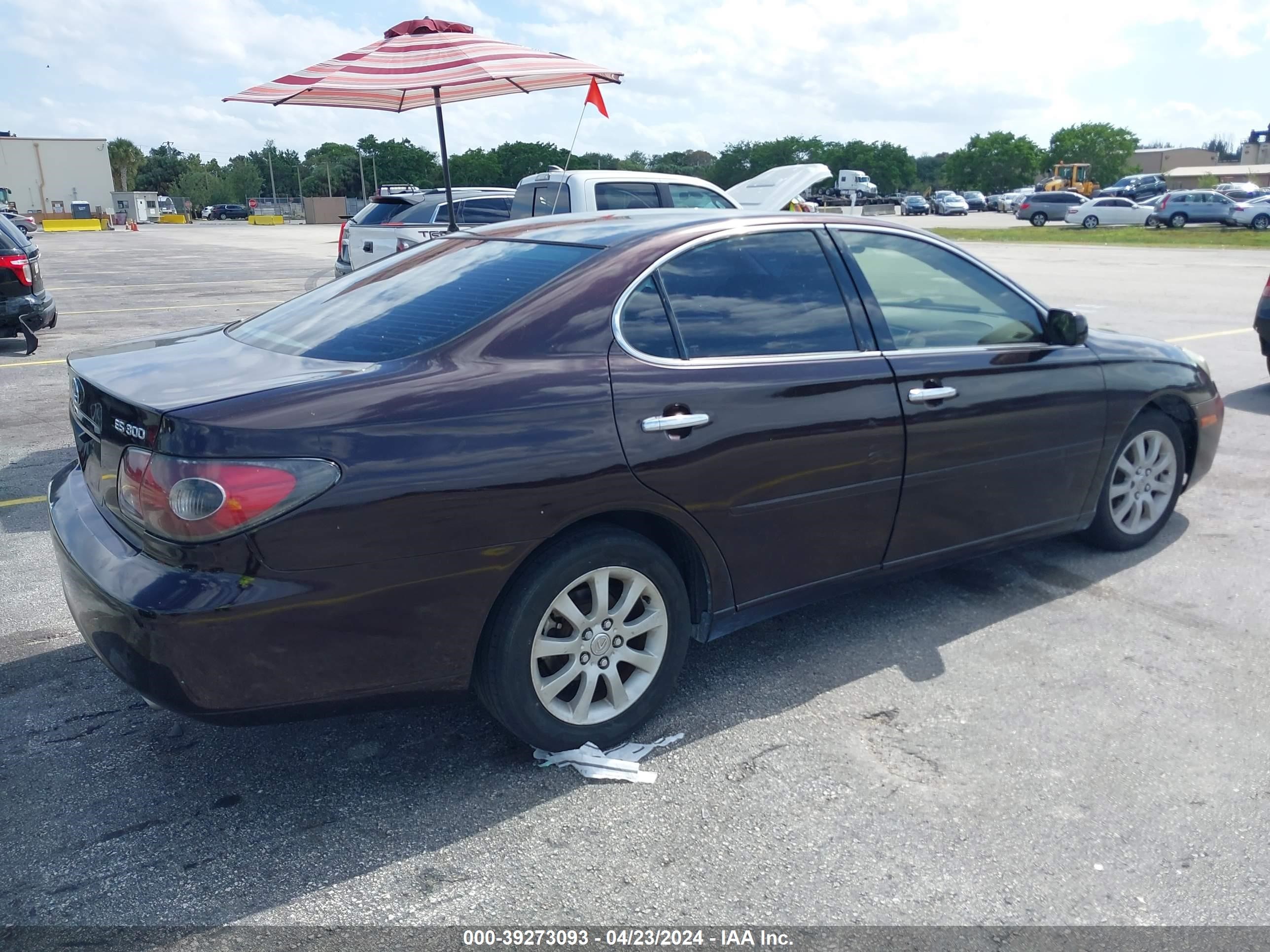 Photo 3 VIN: JTHBF30G520071931 - LEXUS ES 