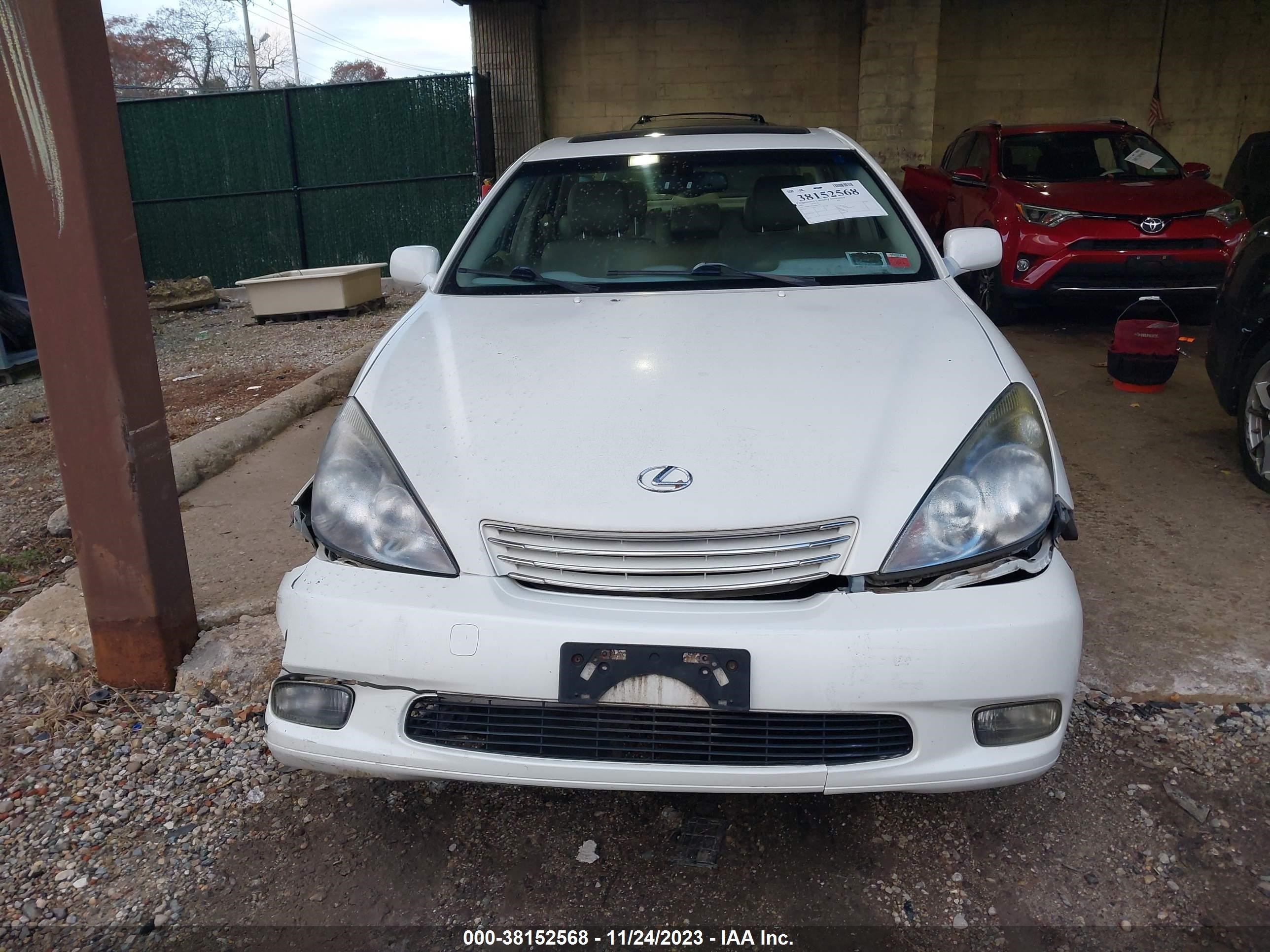 Photo 5 VIN: JTHBF30G520086767 - LEXUS ES 