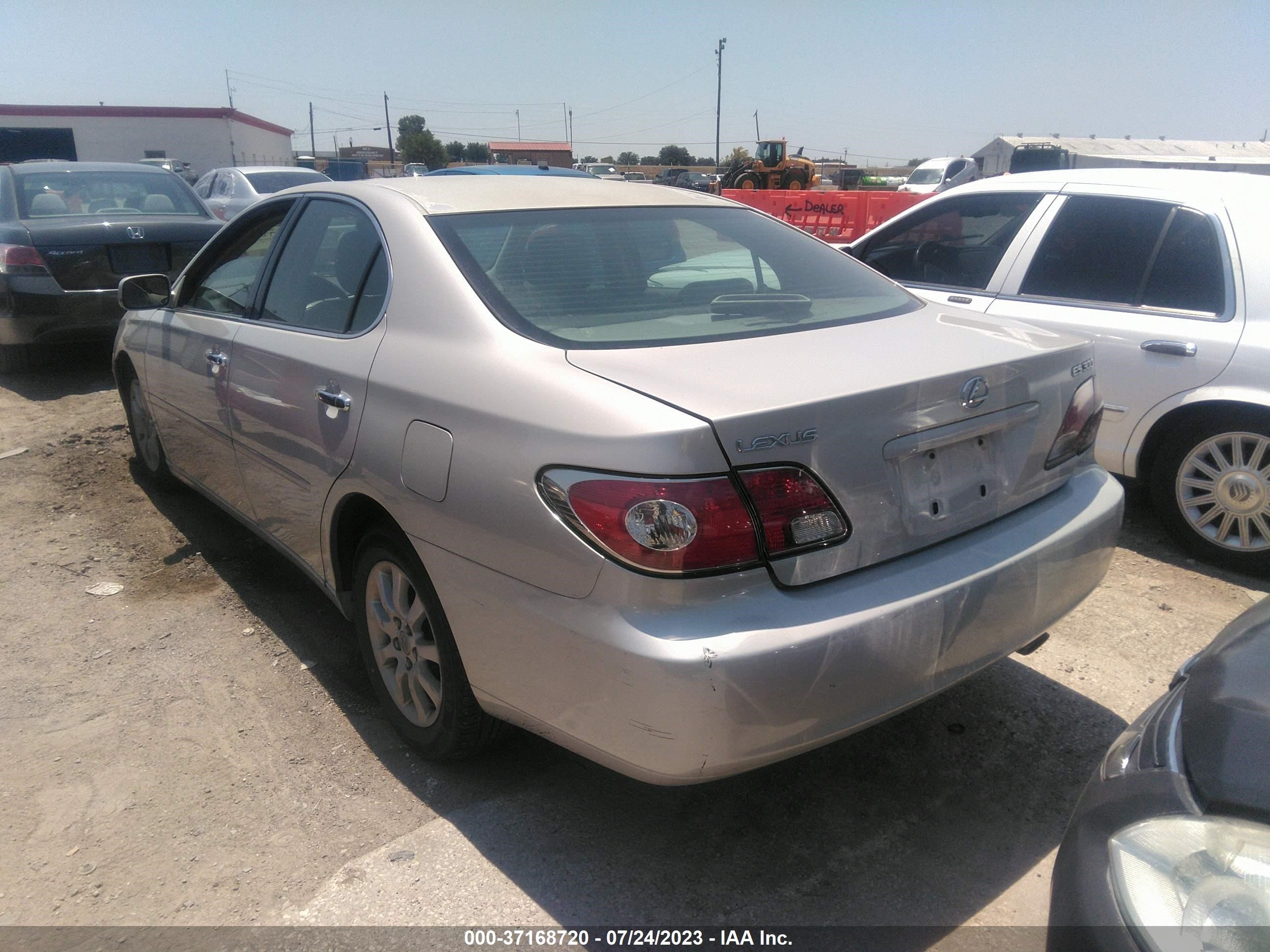 Photo 2 VIN: JTHBF30G530134561 - LEXUS ES 