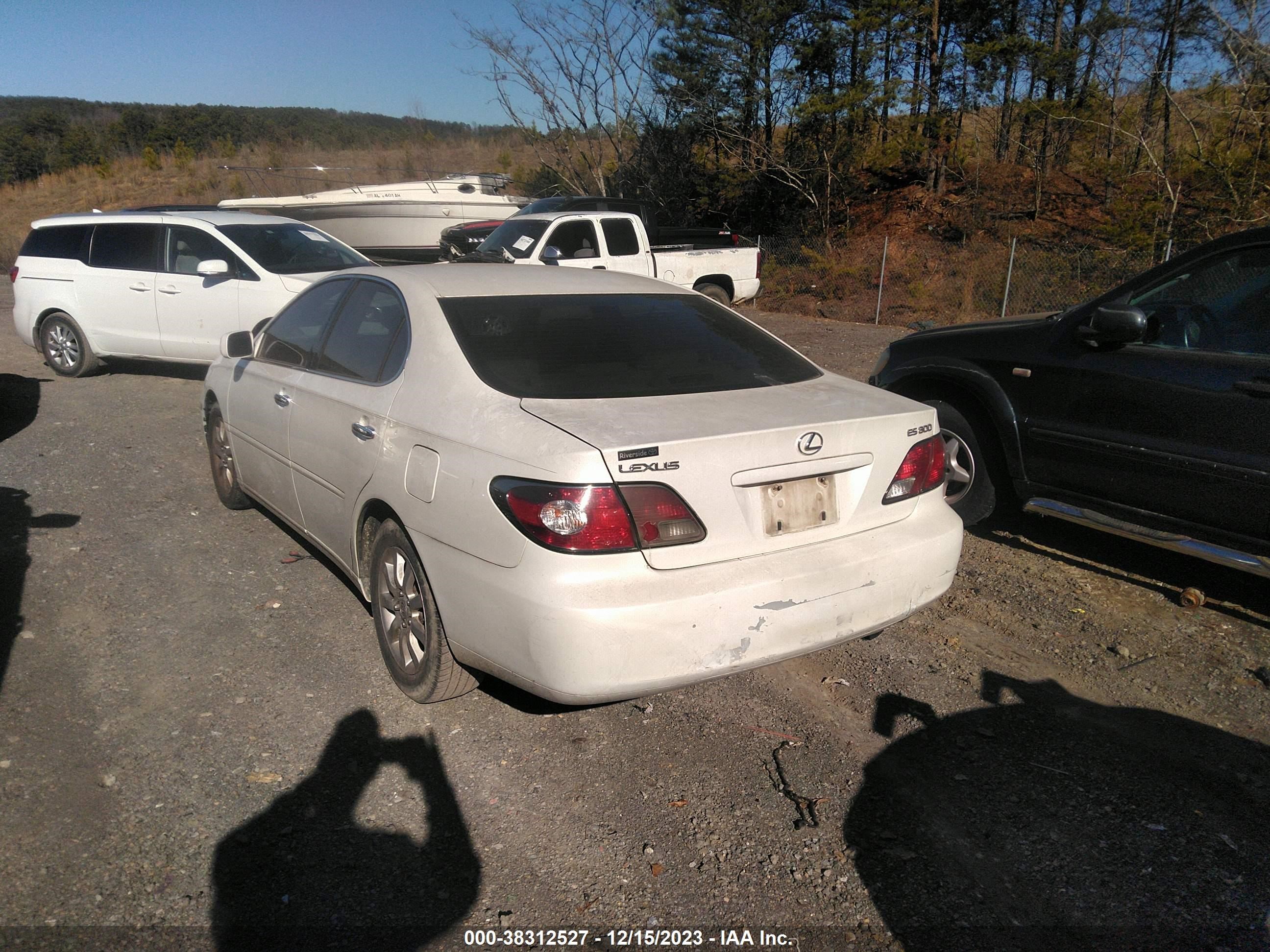 Photo 2 VIN: JTHBF30G536015261 - LEXUS ES 