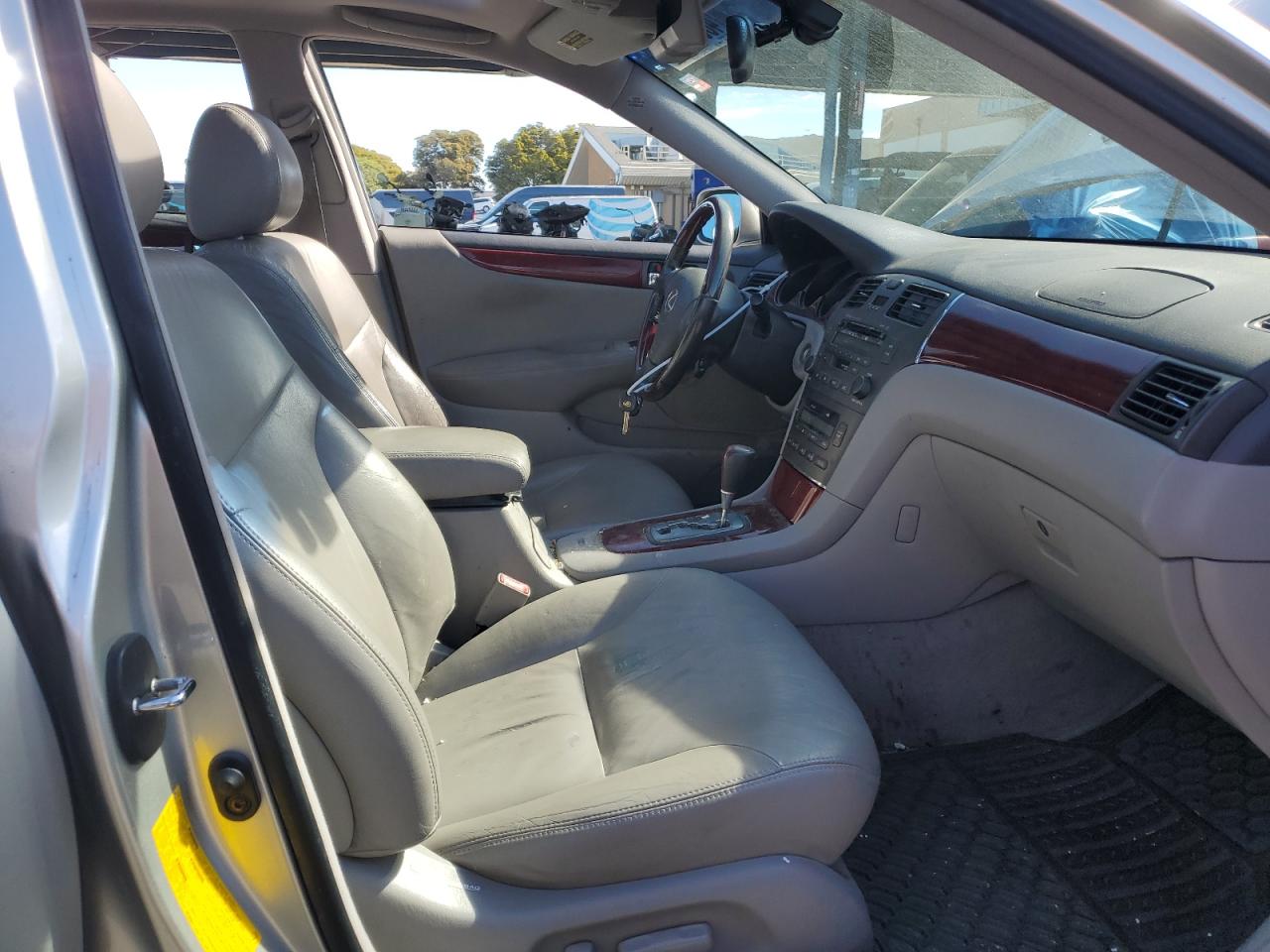 Photo 6 VIN: JTHBF30G630089999 - LEXUS ES 