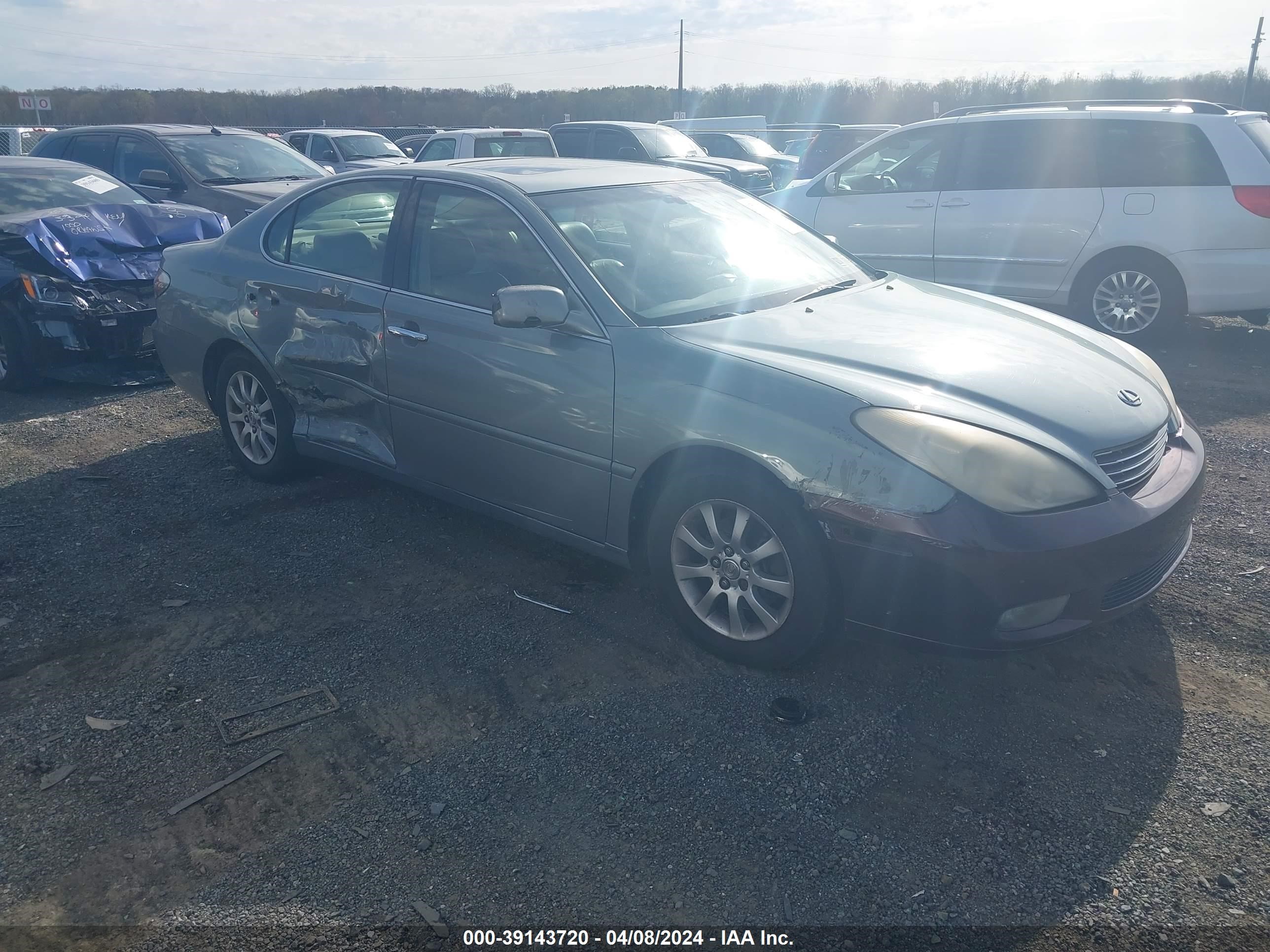 Photo 12 VIN: JTHBF30G630099335 - LEXUS ES 