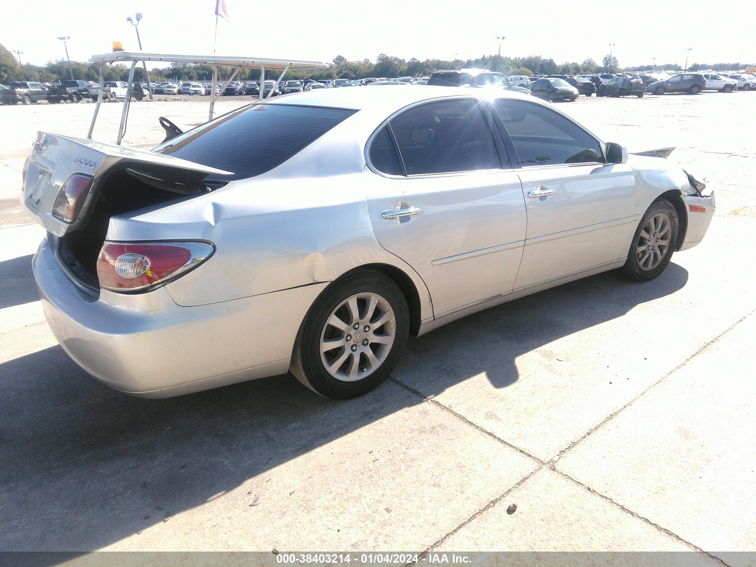 Photo 3 VIN: JTHBF30G720058212 - LEXUS ES 