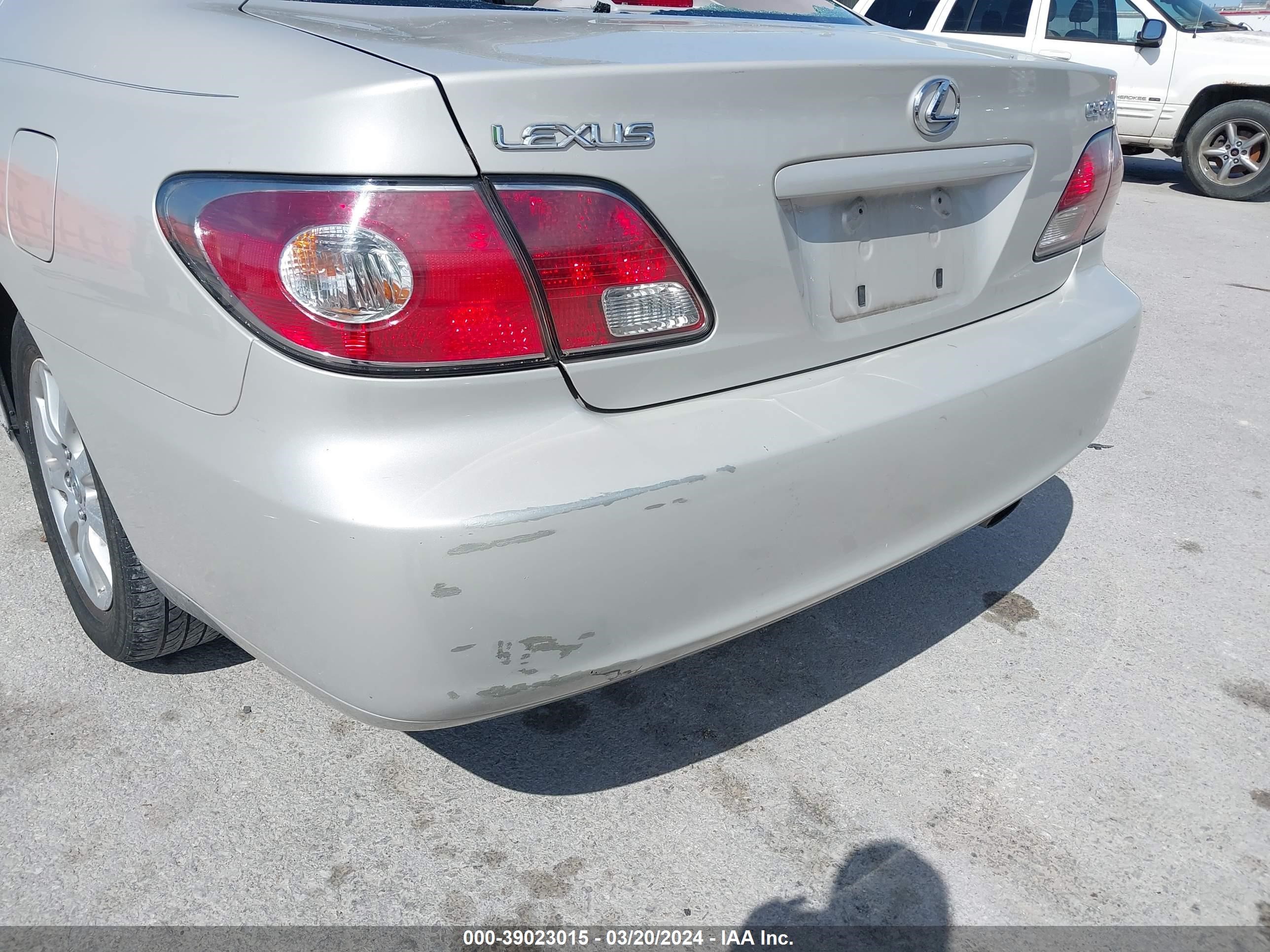 Photo 12 VIN: JTHBF30G730136876 - LEXUS ES 