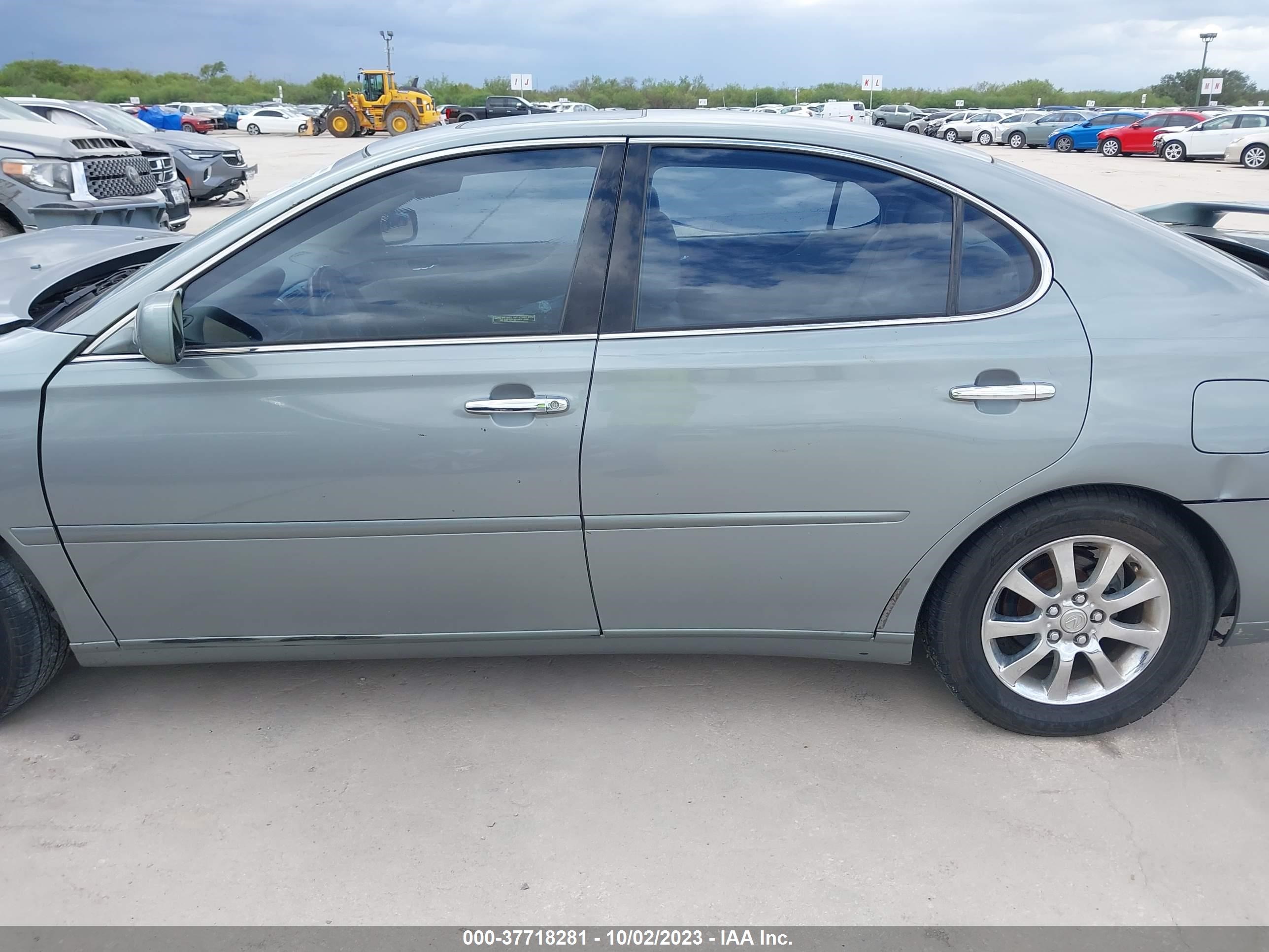 Photo 14 VIN: JTHBF30G736006013 - LEXUS ES 