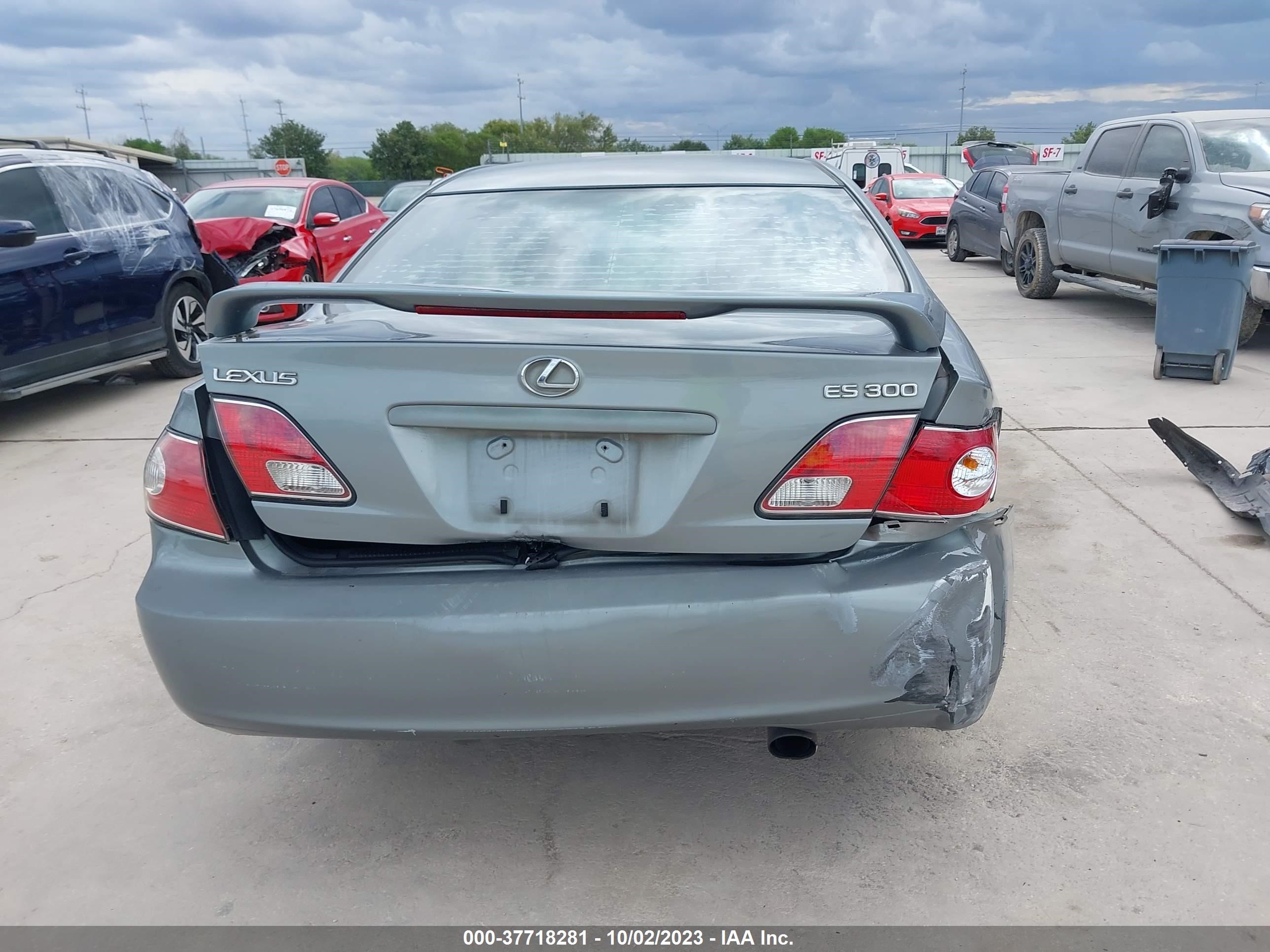 Photo 16 VIN: JTHBF30G736006013 - LEXUS ES 