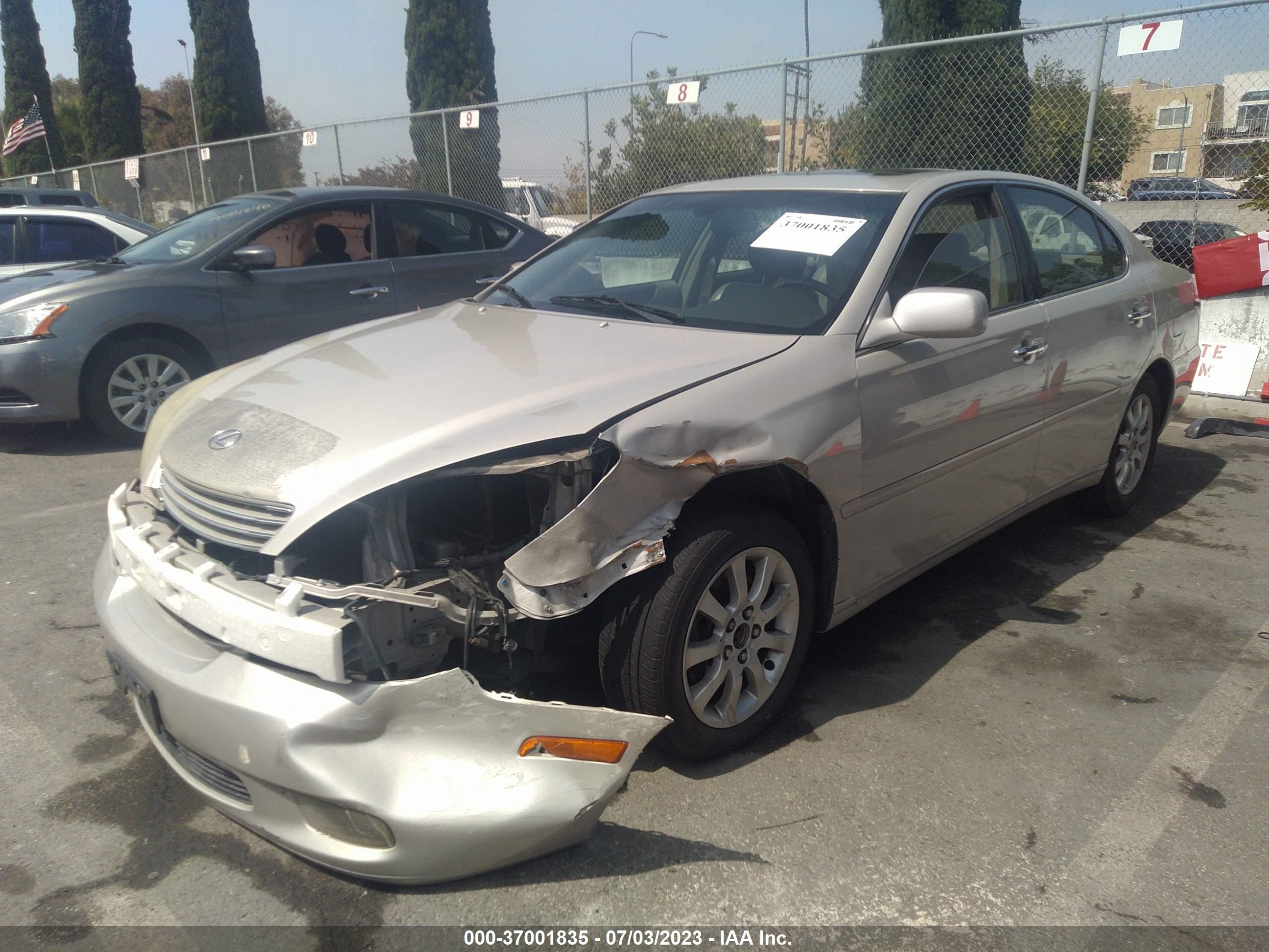 Photo 14 VIN: JTHBF30G736020610 - LEXUS ES 