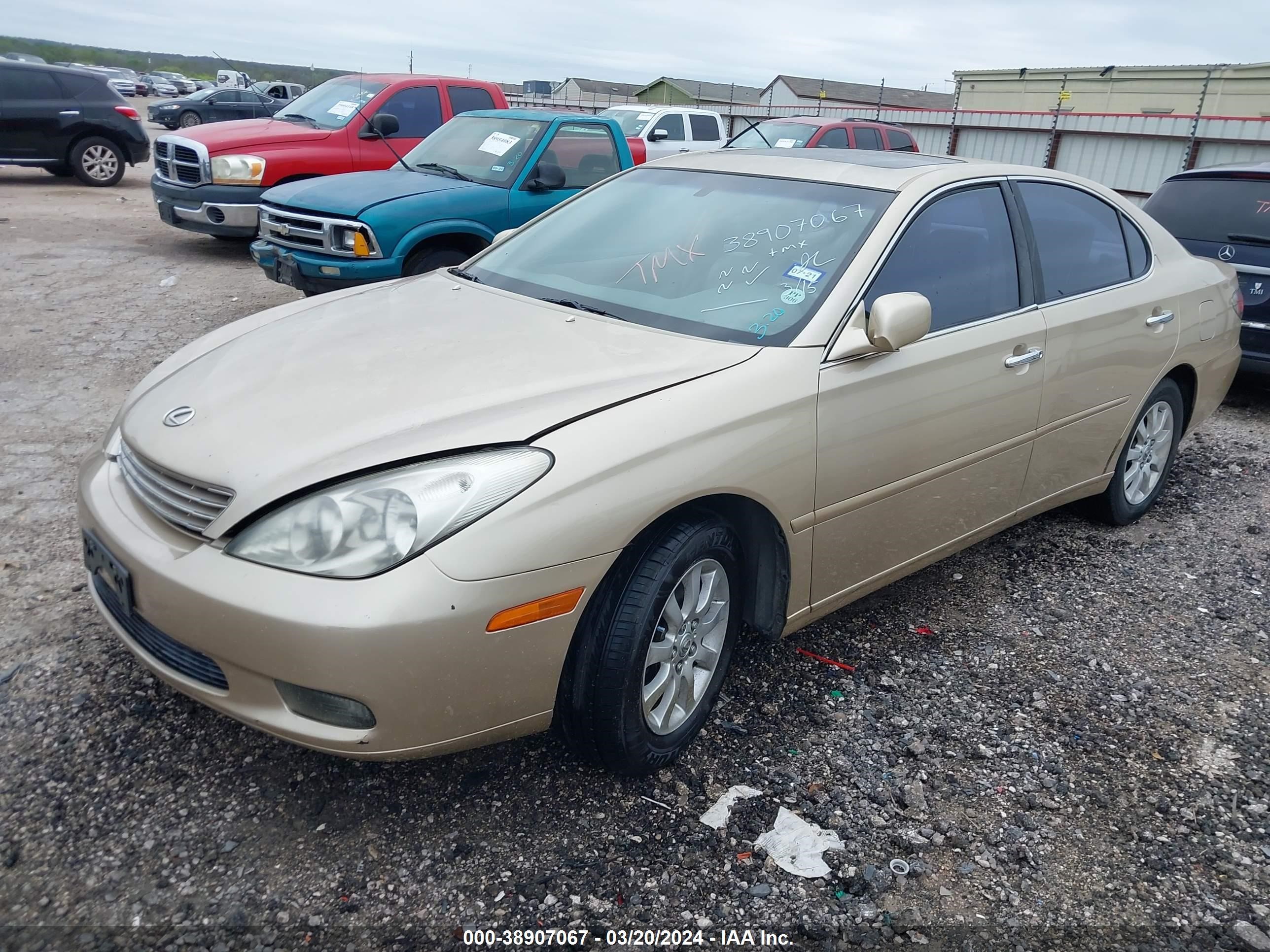 Photo 1 VIN: JTHBF30G820067677 - LEXUS ES 