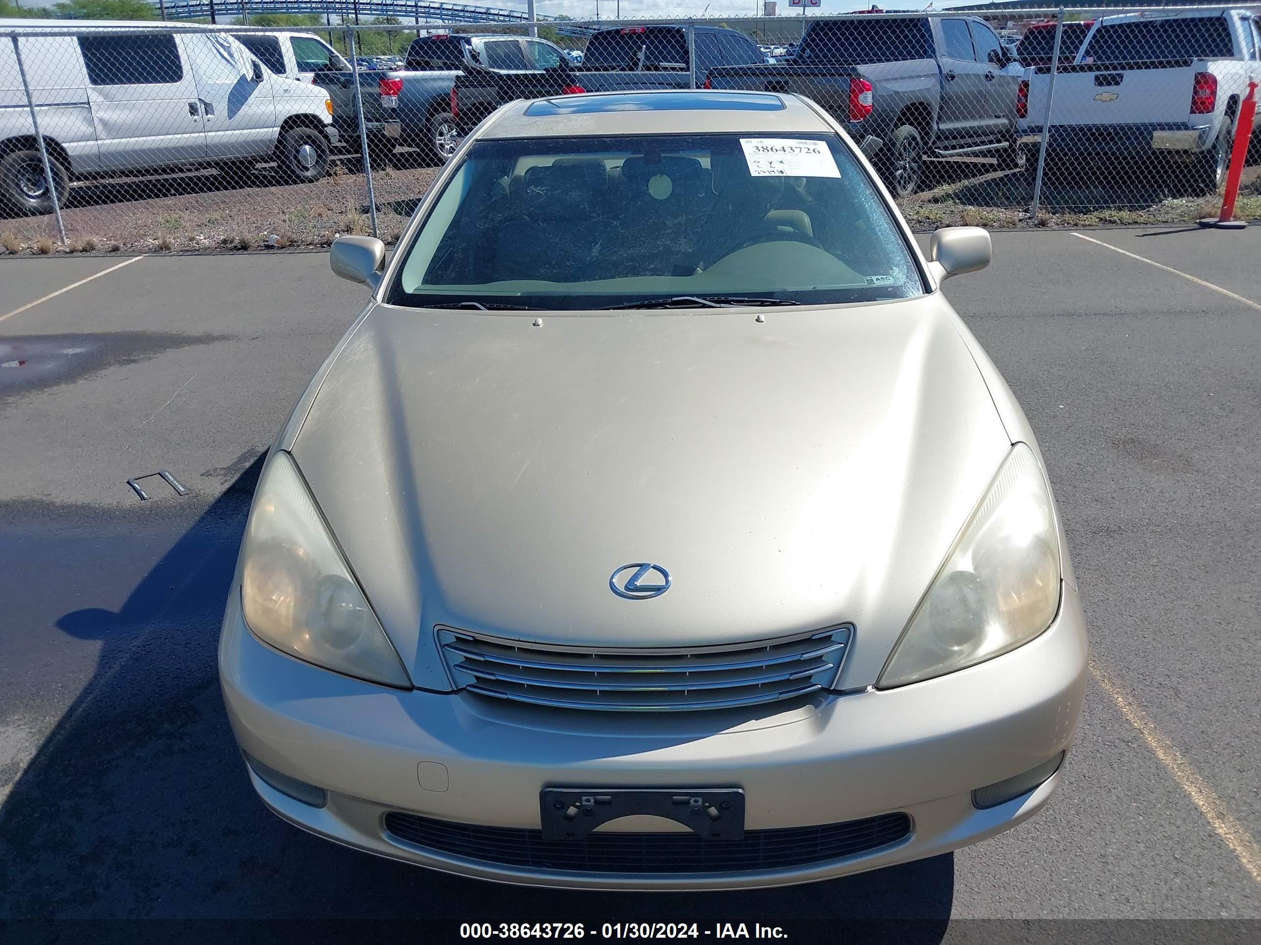 Photo 5 VIN: JTHBF30G825023441 - LEXUS ES 