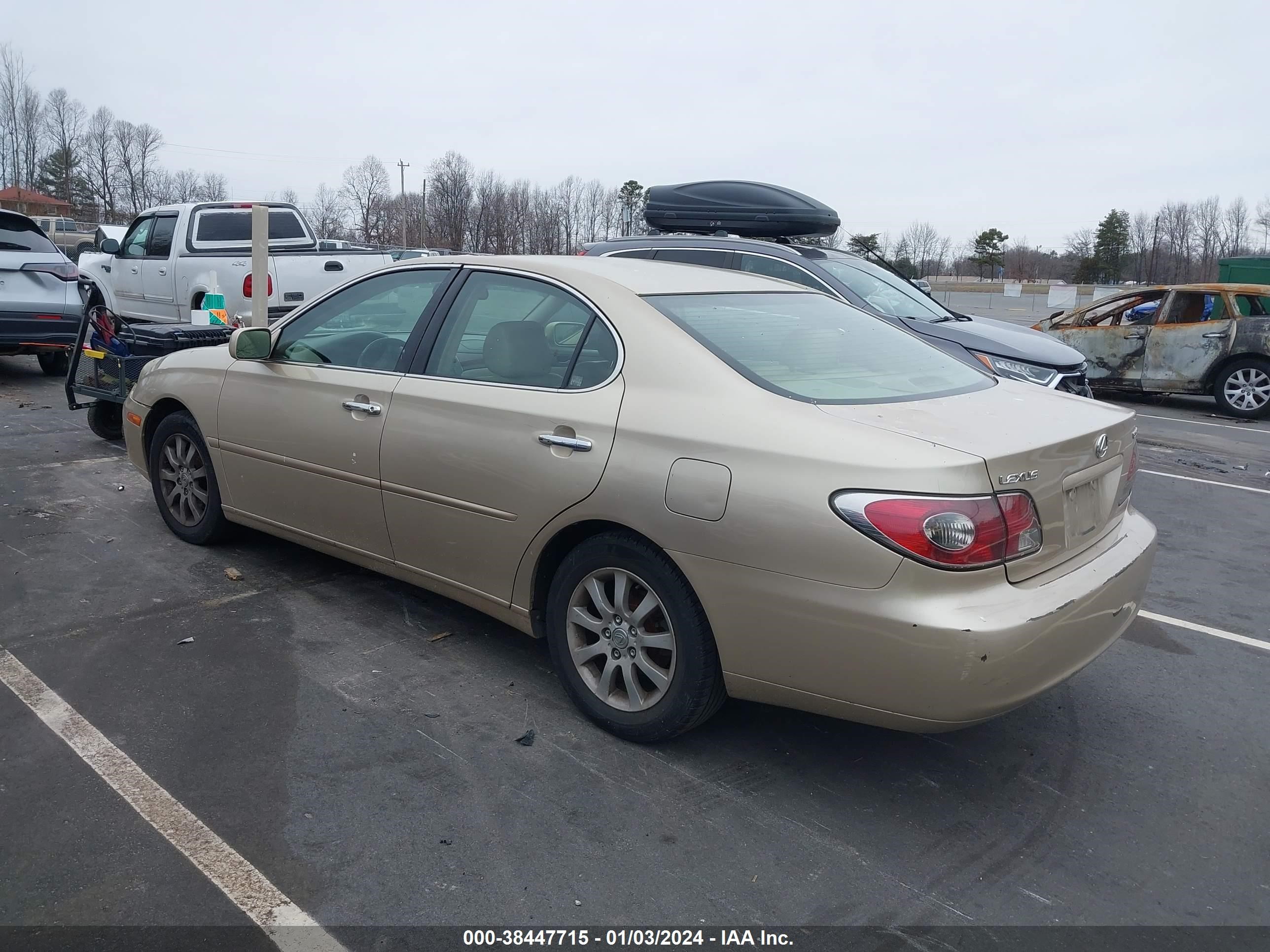 Photo 2 VIN: JTHBF30GX20076171 - LEXUS ES 