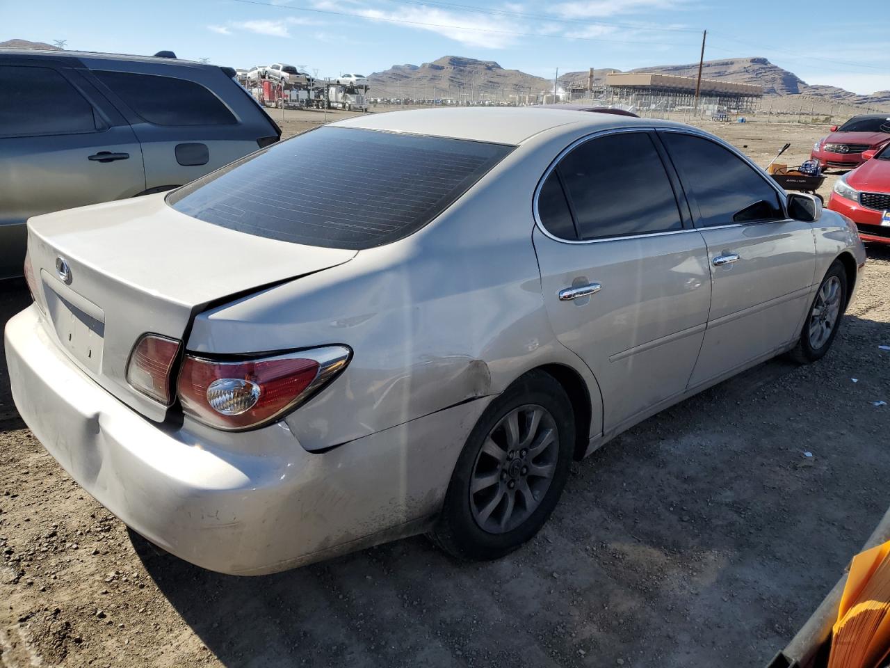 Photo 2 VIN: JTHBF30GX20076364 - LEXUS ES 