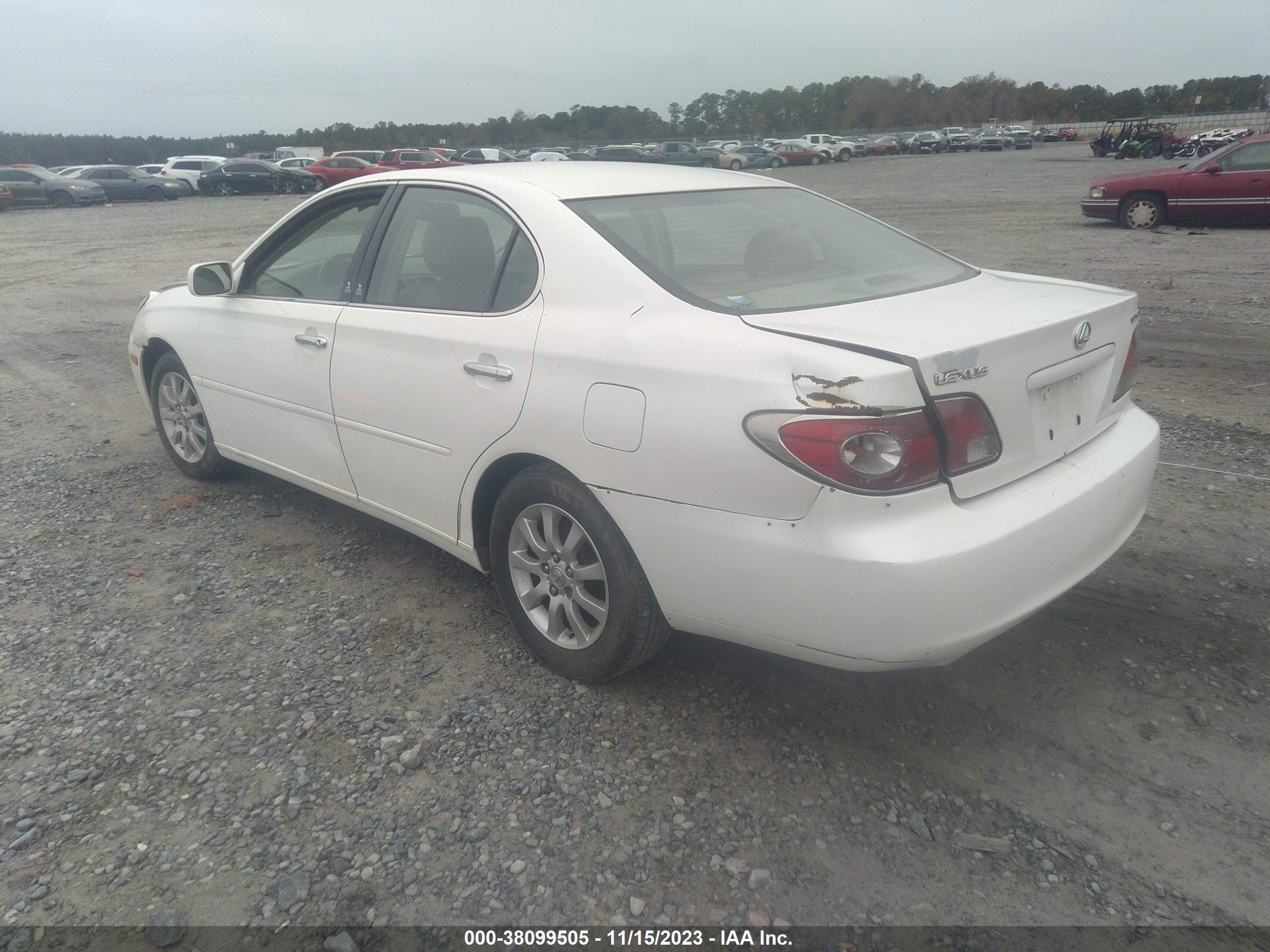 Photo 2 VIN: JTHBF30GX36003851 - LEXUS ES 