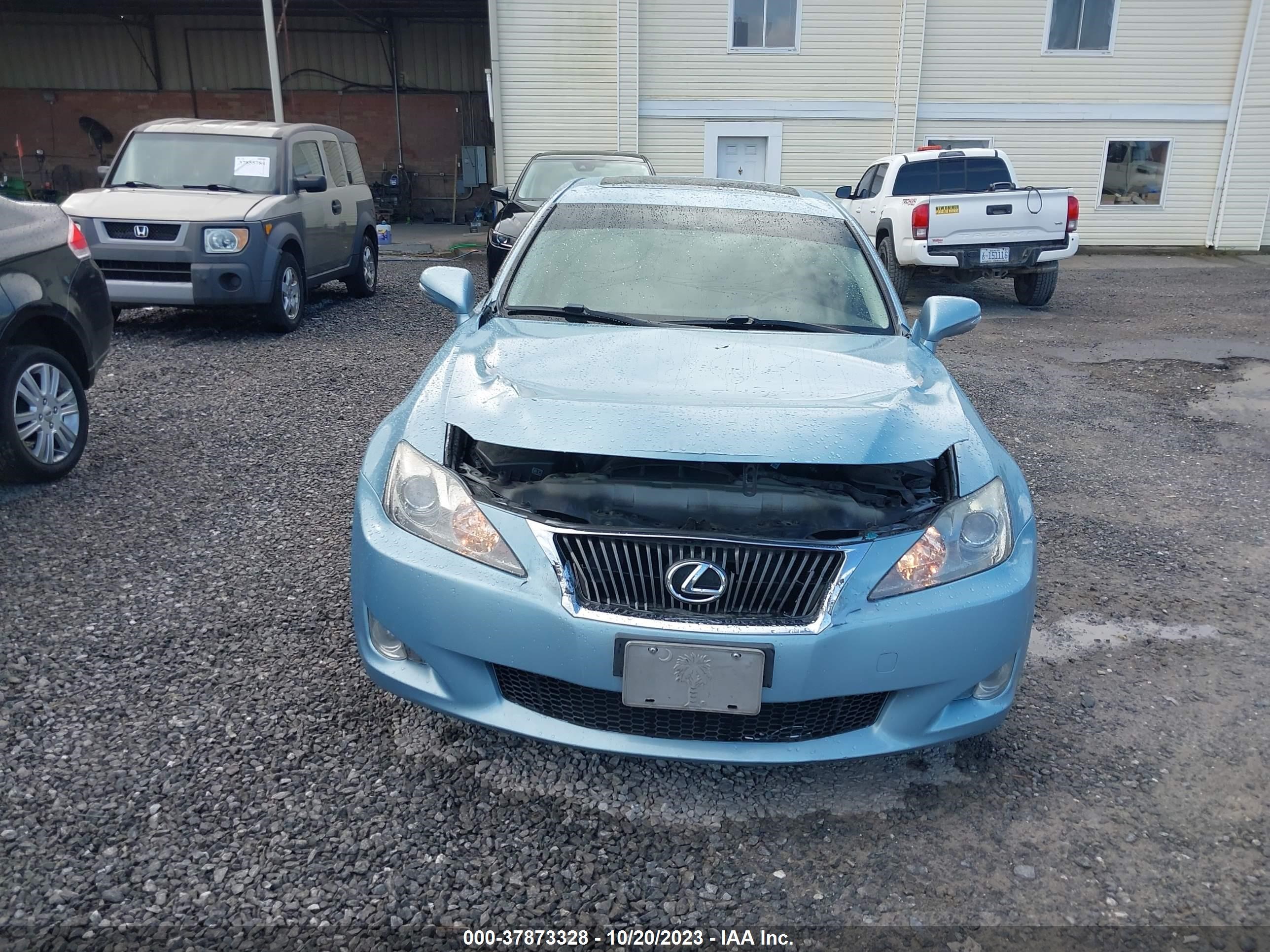 Photo 11 VIN: JTHBF5C20A5113208 - LEXUS IS 