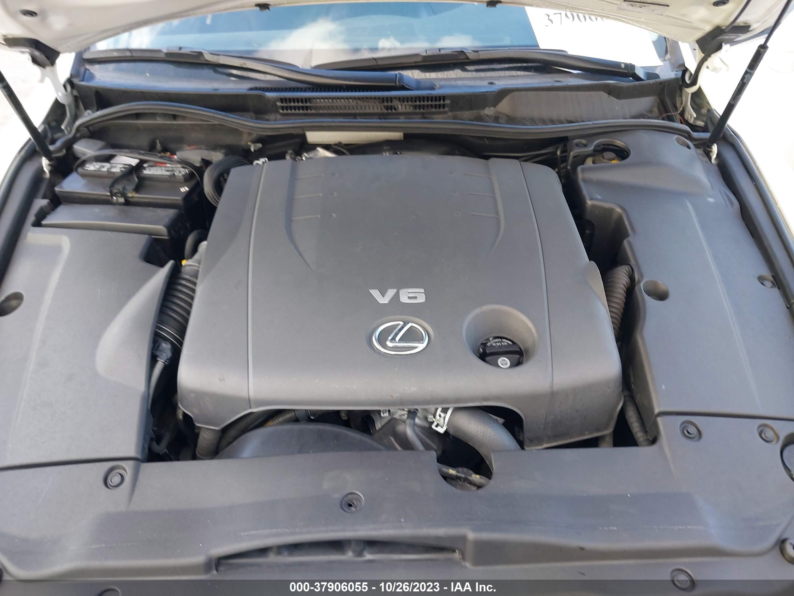 Photo 9 VIN: JTHBF5C20A5118019 - LEXUS IS 