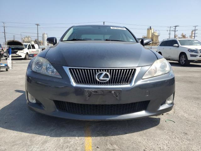 Photo 4 VIN: JTHBF5C21A2098381 - LEXUS IS 