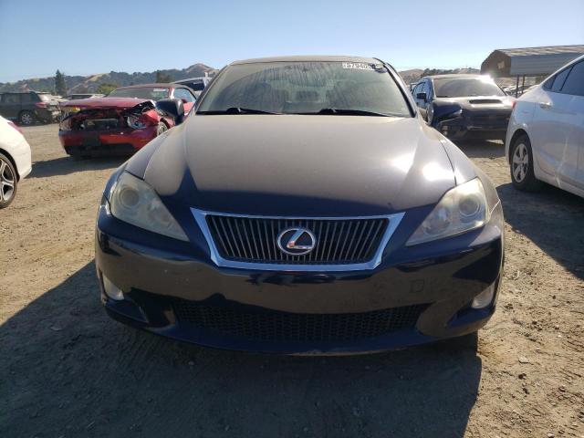 Photo 4 VIN: JTHBF5C21A5115503 - LEXUS IS 