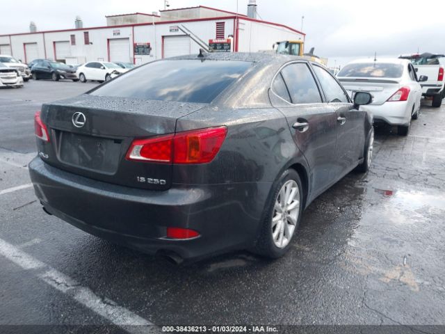 Photo 3 VIN: JTHBF5C22A2094596 - LEXUS IS 250 