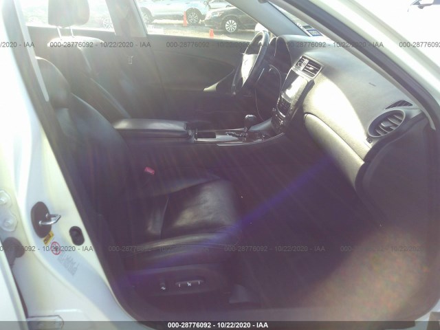 Photo 4 VIN: JTHBF5C23A2097250 - LEXUS IS 250 