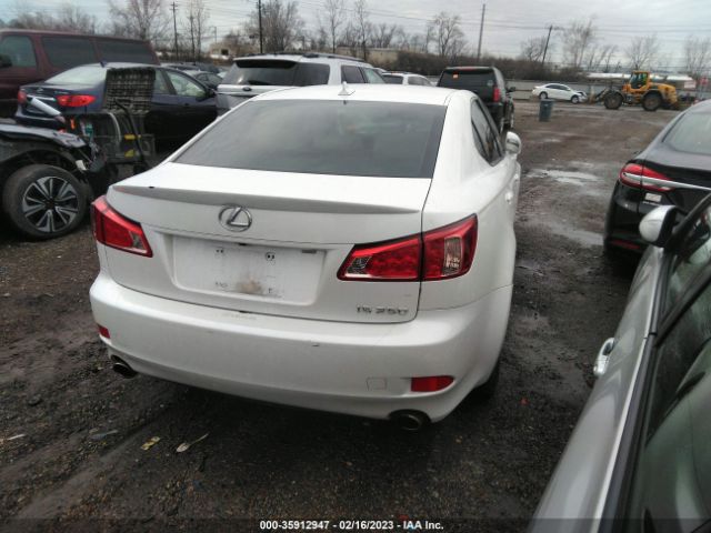 Photo 3 VIN: JTHBF5C23B5132191 - LEXUS IS 250 