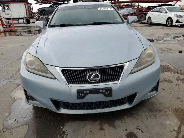 Photo 4 VIN: JTHBF5C24C5158266 - LEXUS IS 250 