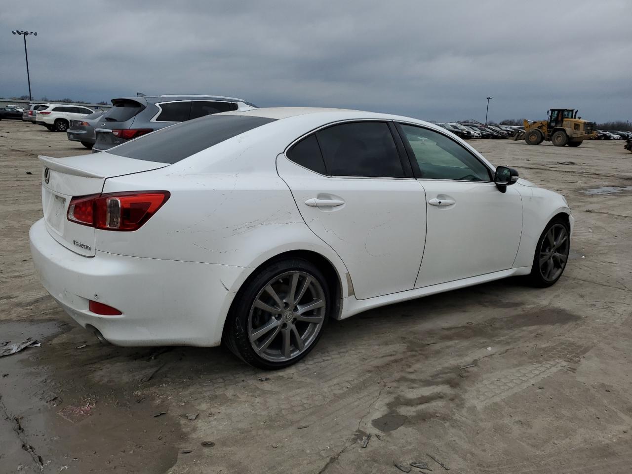 Photo 2 VIN: JTHBF5C26A5119210 - LEXUS IS 