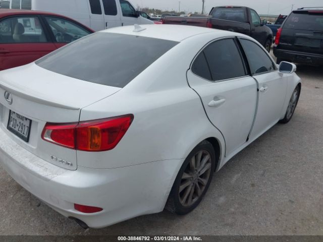 Photo 3 VIN: JTHBF5C28A5109231 - LEXUS IS 250 