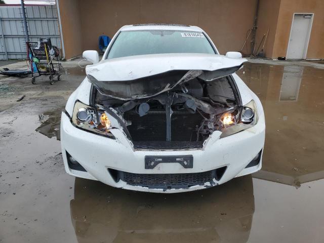 Photo 4 VIN: JTHBF5C28C5171537 - LEXUS IS 