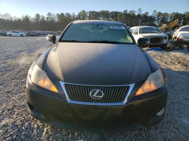 Photo 4 VIN: JTHBF5C2XA2098332 - LEXUS IS 