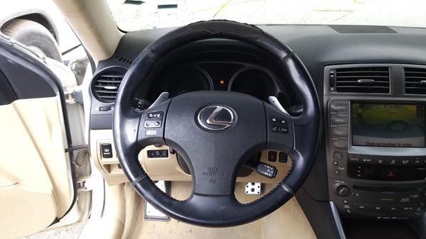 Photo 13 VIN: JTHBG262772004861 - LEXUS IS300 