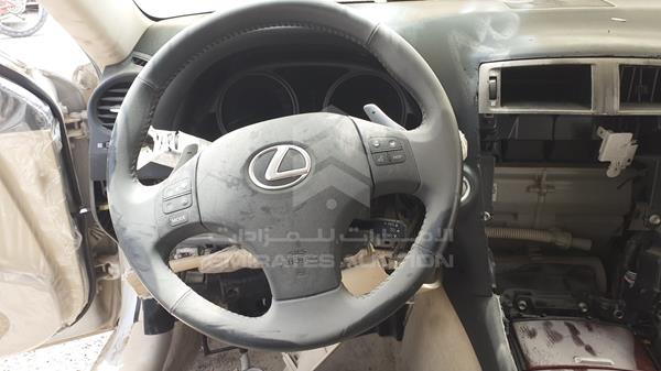 Photo 11 VIN: JTHBG262882016731 - LEXUS IS300 