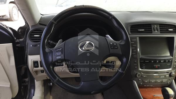 Photo 11 VIN: JTHBG262992020143 - LEXUS IS300 