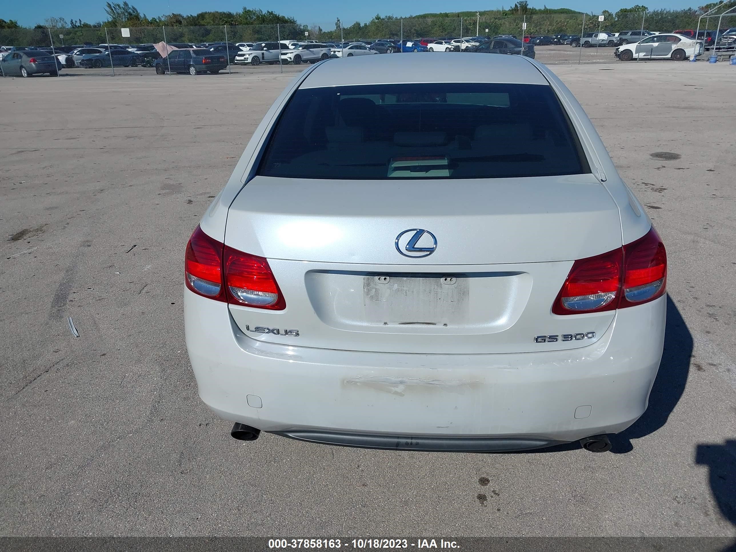 Photo 15 VIN: JTHBH96S565001671 - LEXUS GS 300 