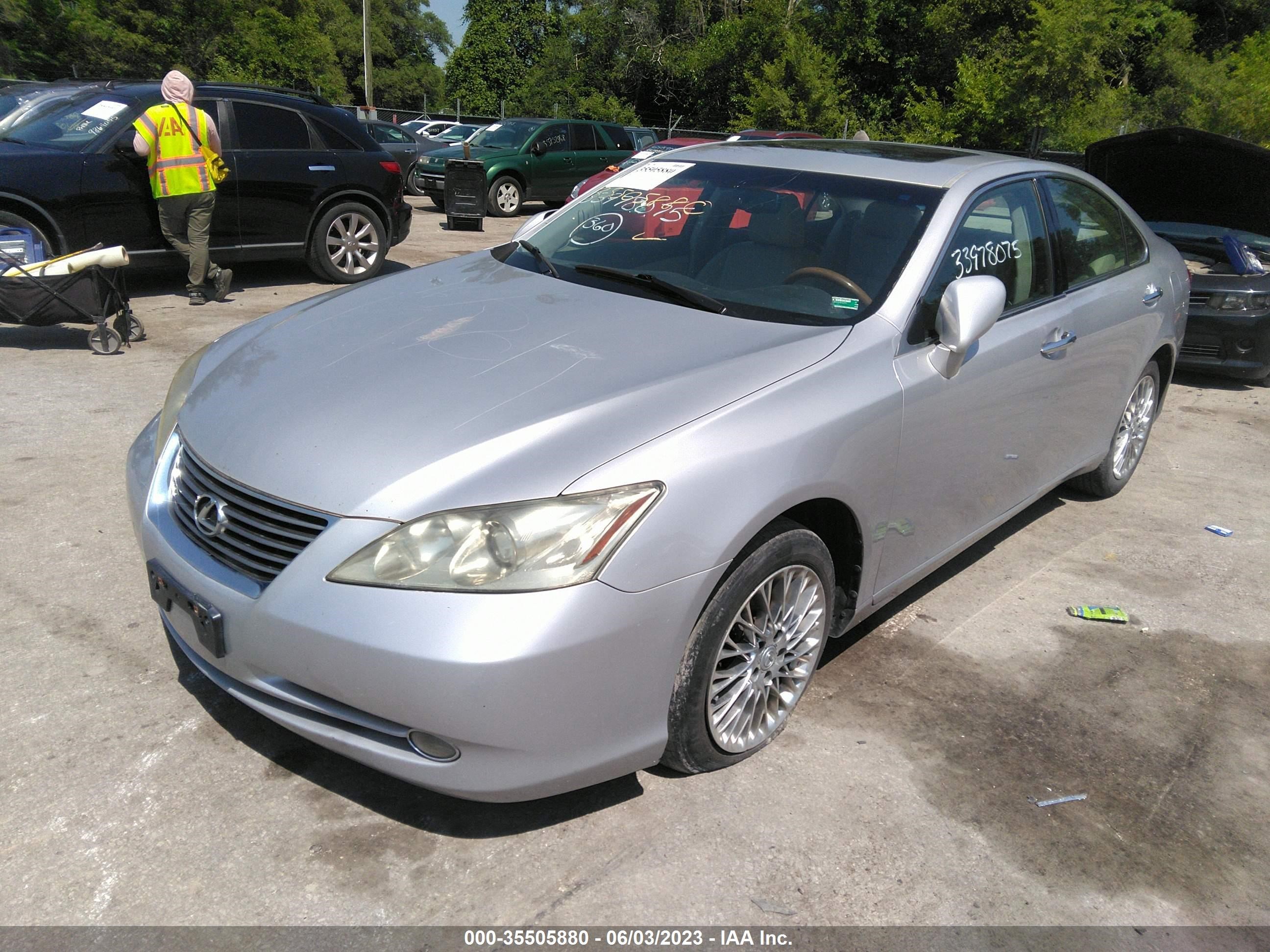 Photo 1 VIN: JTHBJ46G072009845 - LEXUS ES 