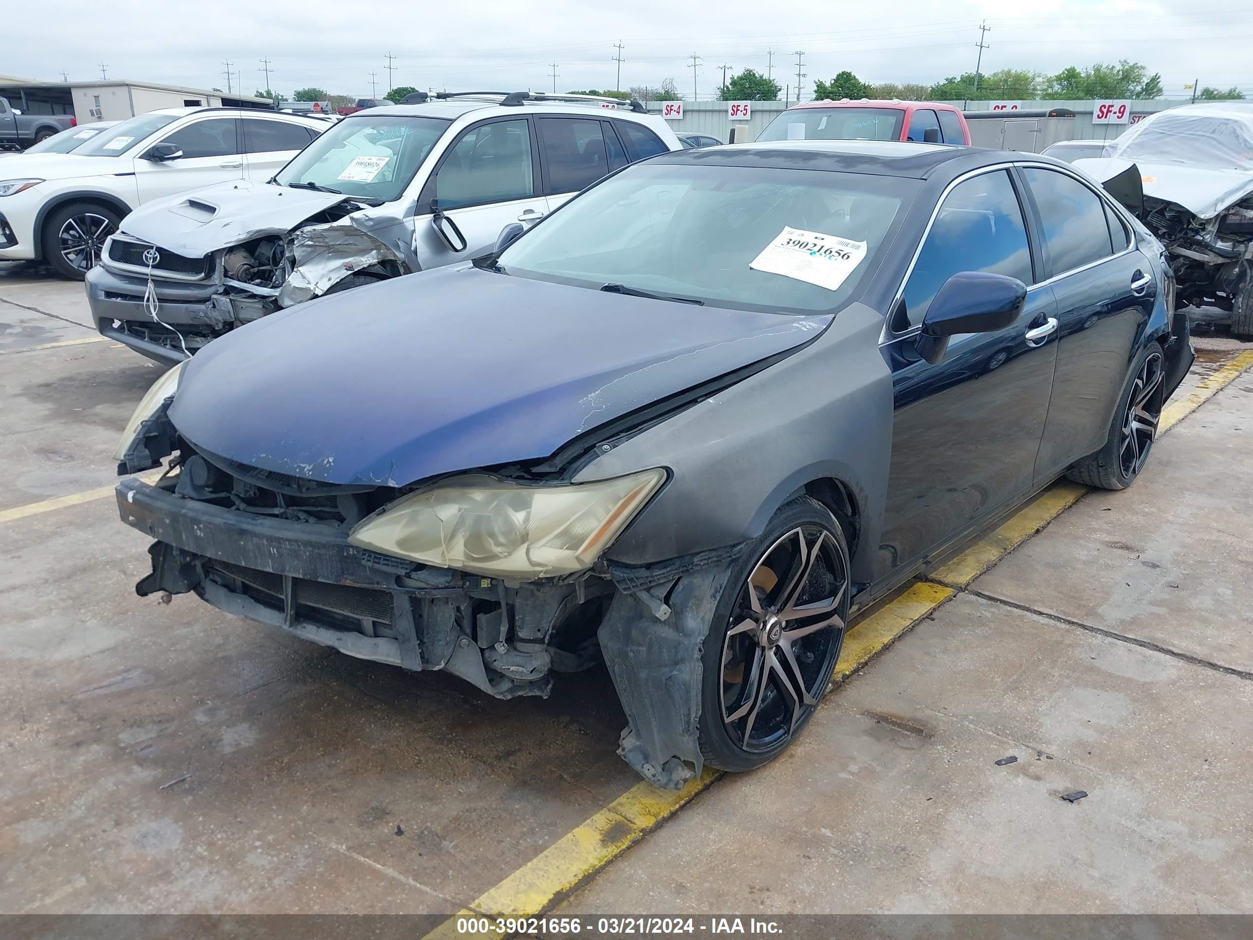 Photo 1 VIN: JTHBJ46G072027245 - LEXUS ES 