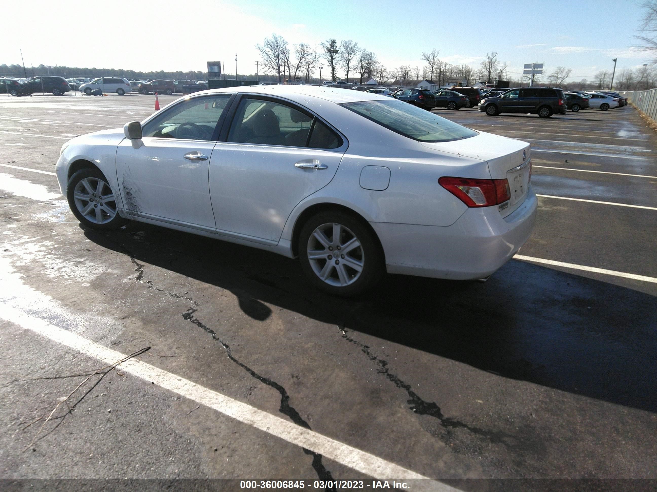 Photo 2 VIN: JTHBJ46G072104938 - LEXUS ES 