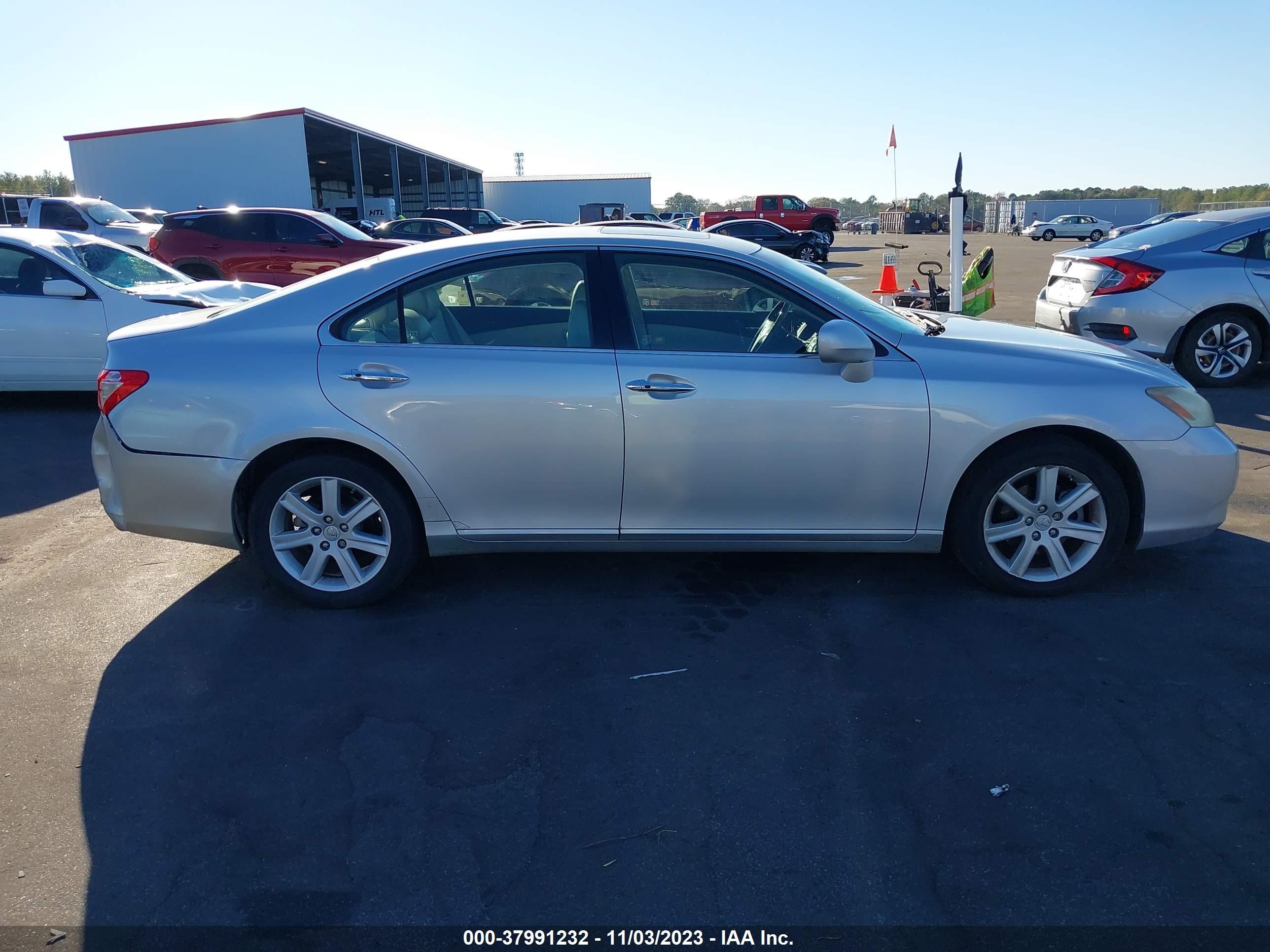 Photo 12 VIN: JTHBJ46G072105507 - LEXUS ES 