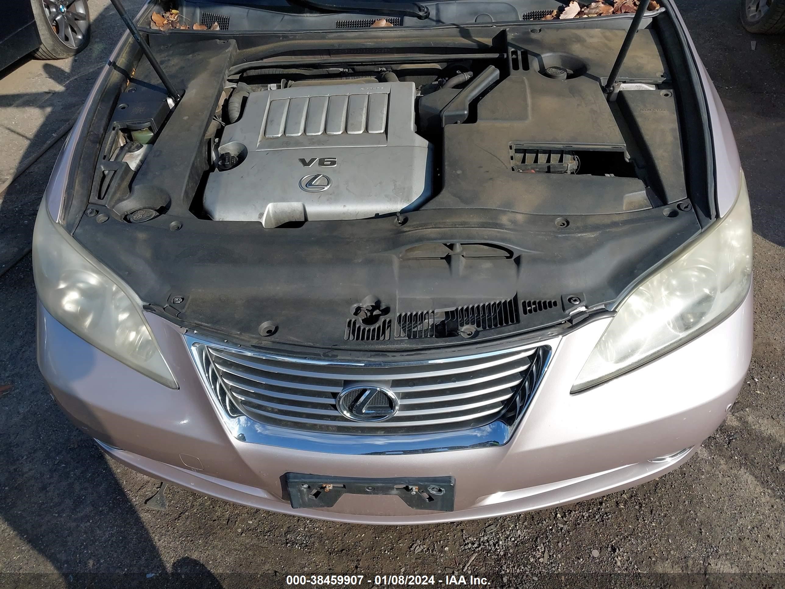 Photo 9 VIN: JTHBJ46G082156068 - LEXUS ES 