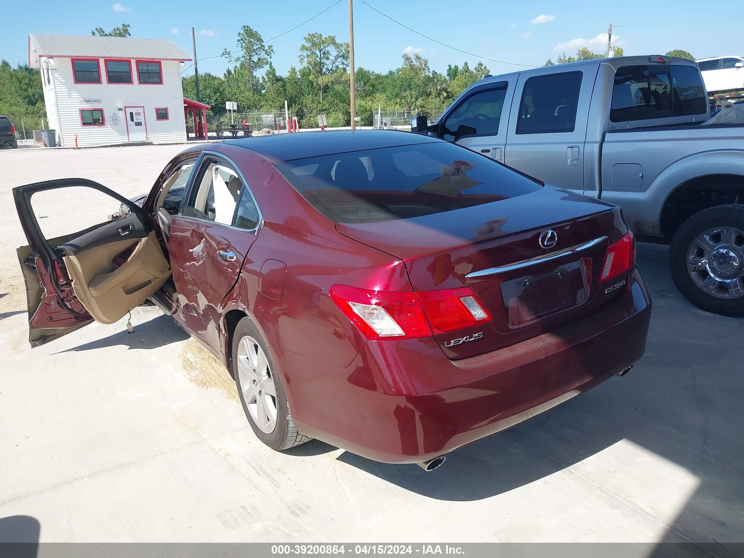 Photo 2 VIN: JTHBJ46G082195209 - LEXUS ES 