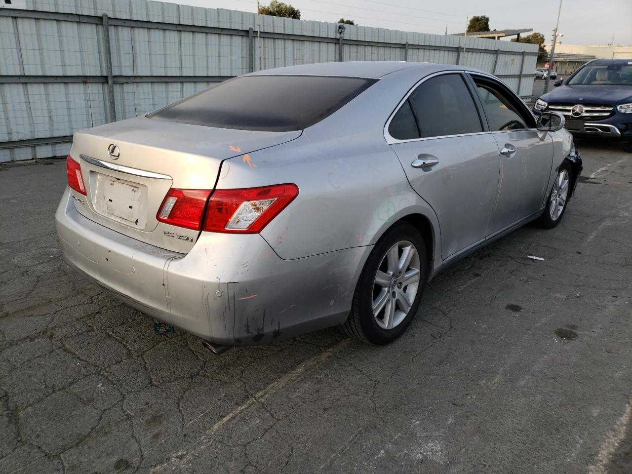 Photo 2 VIN: JTHBJ46G082219279 - LEXUS ES 