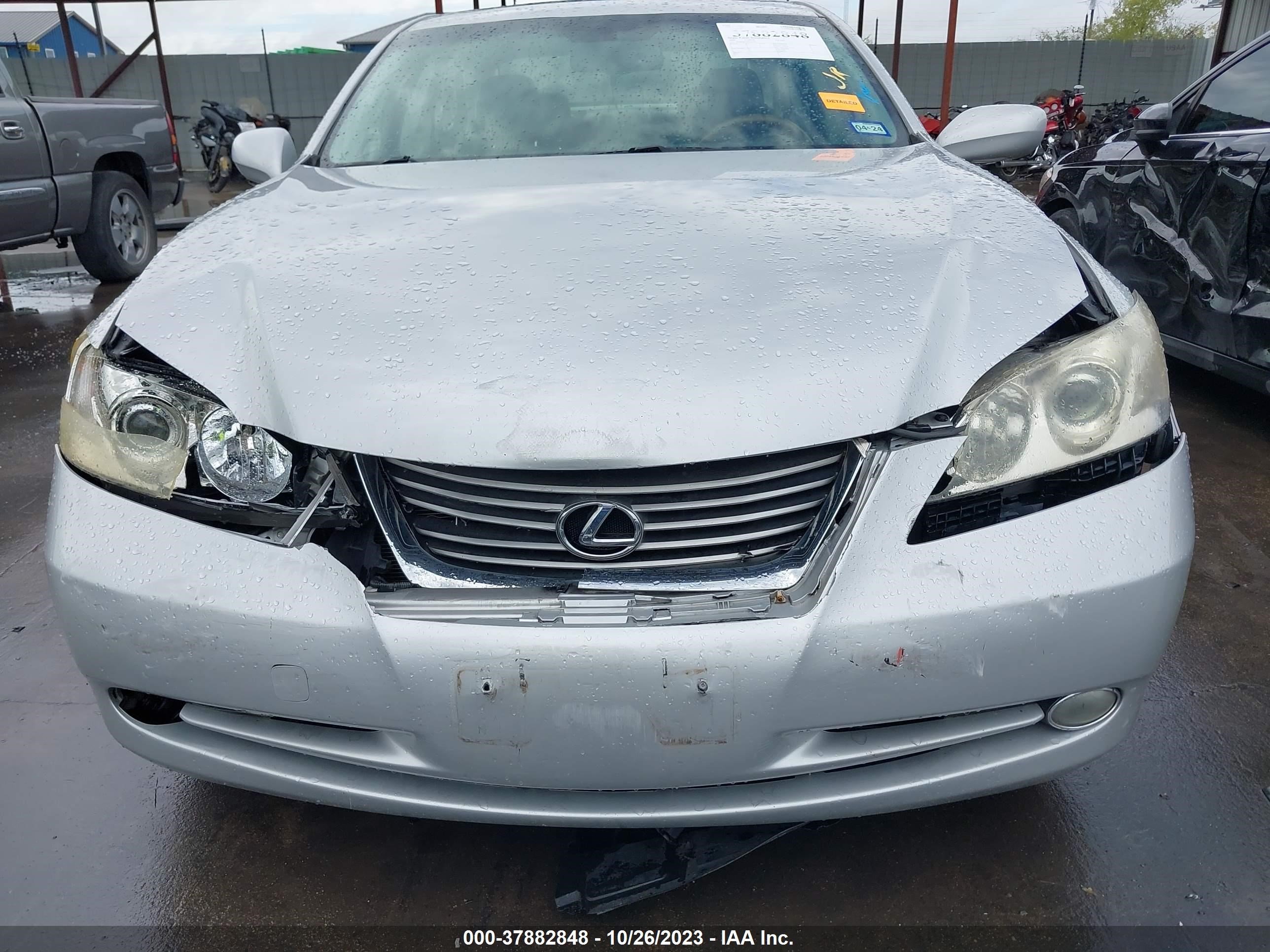 Photo 11 VIN: JTHBJ46G082220416 - LEXUS ES 