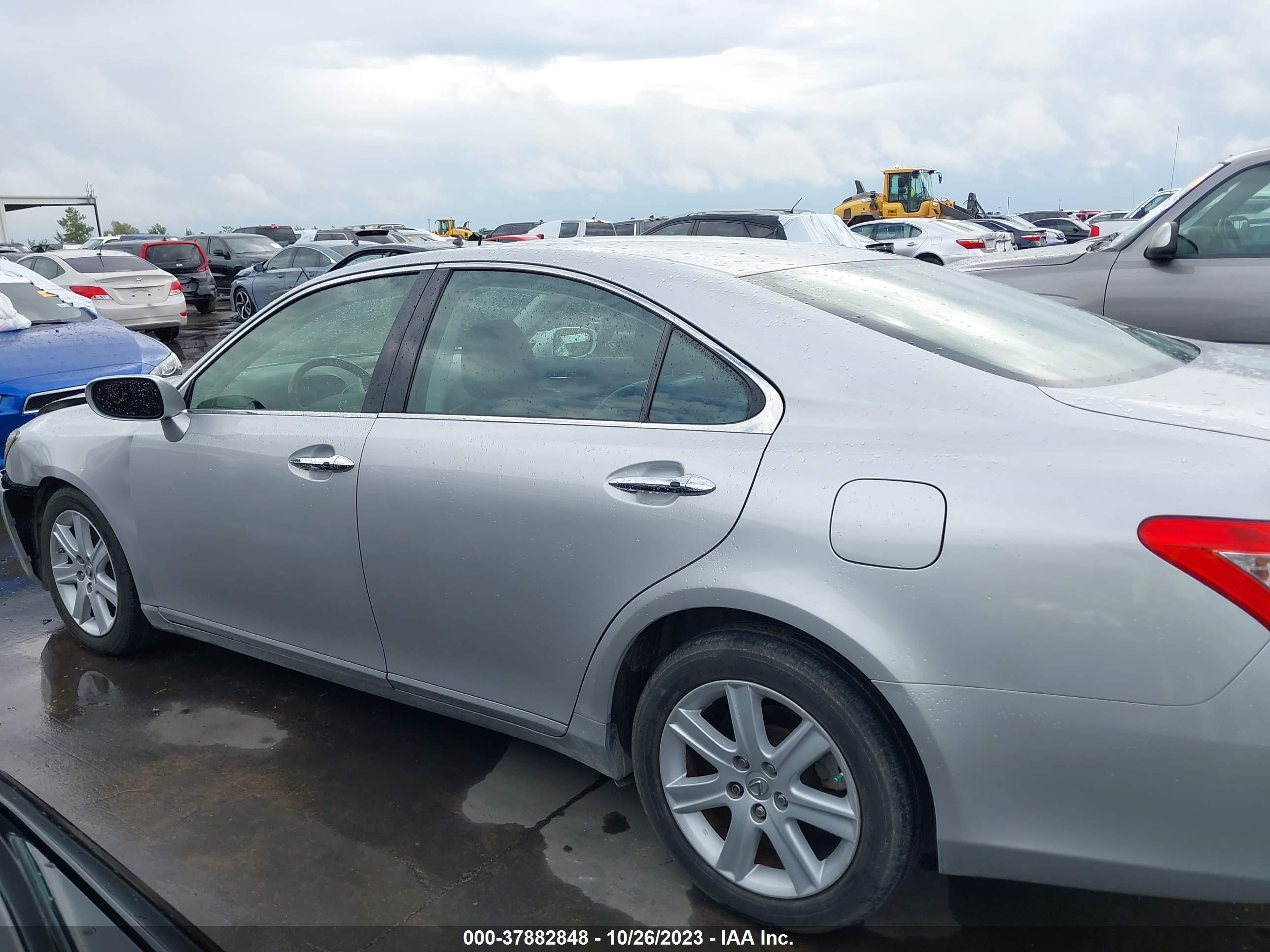 Photo 13 VIN: JTHBJ46G082220416 - LEXUS ES 